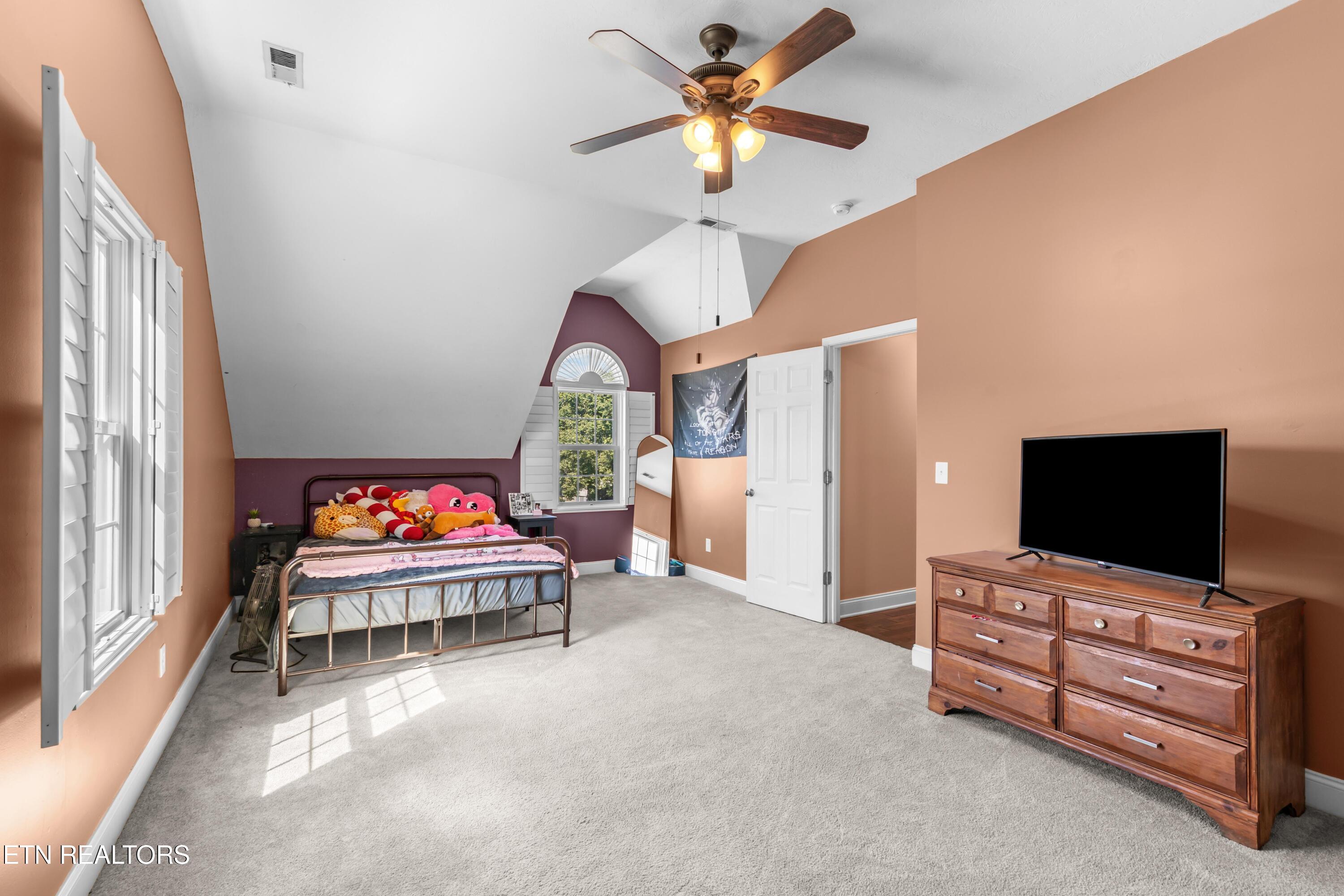 4608 Sand Hill Lane
