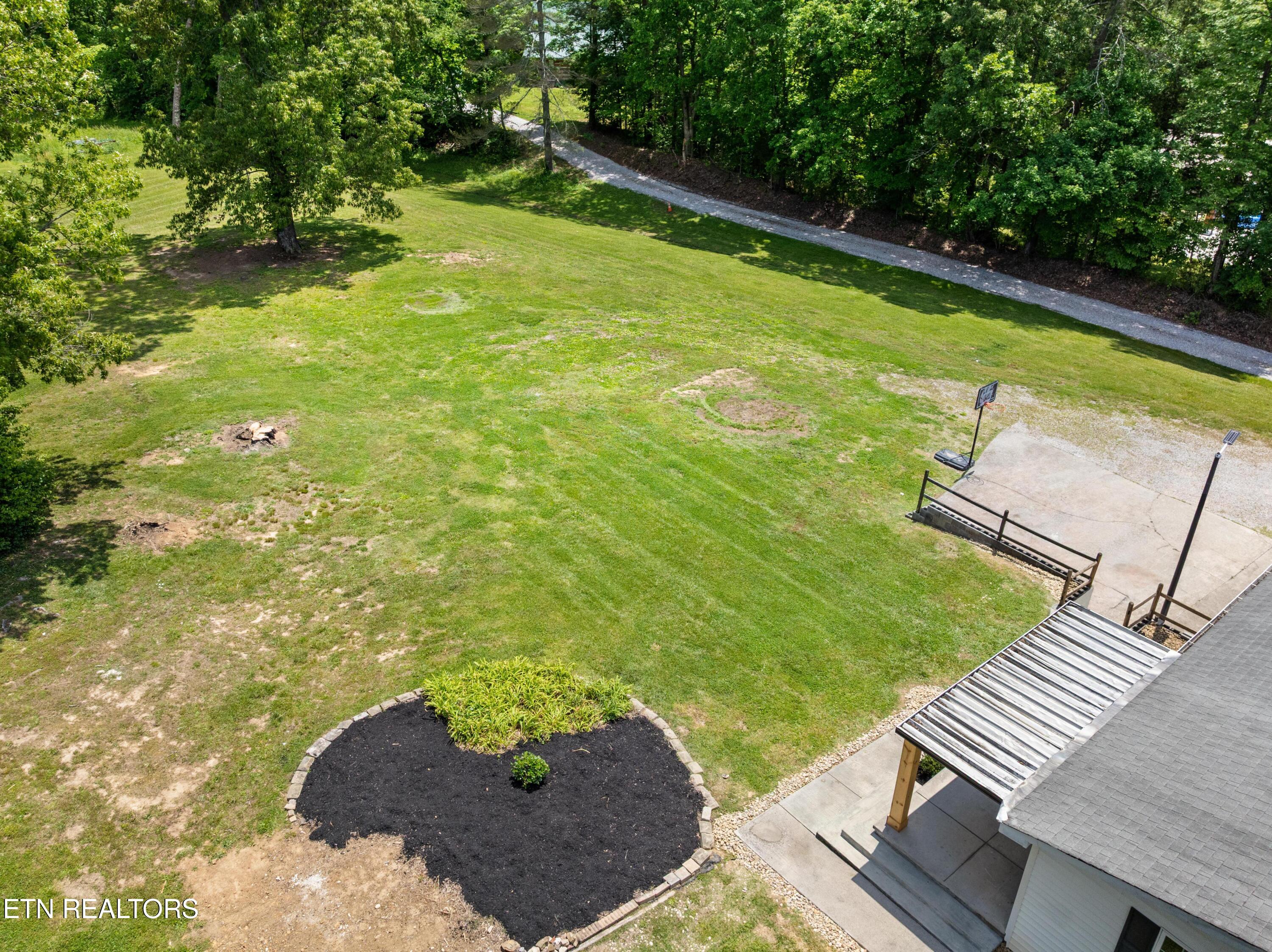 636 W Marine Rd