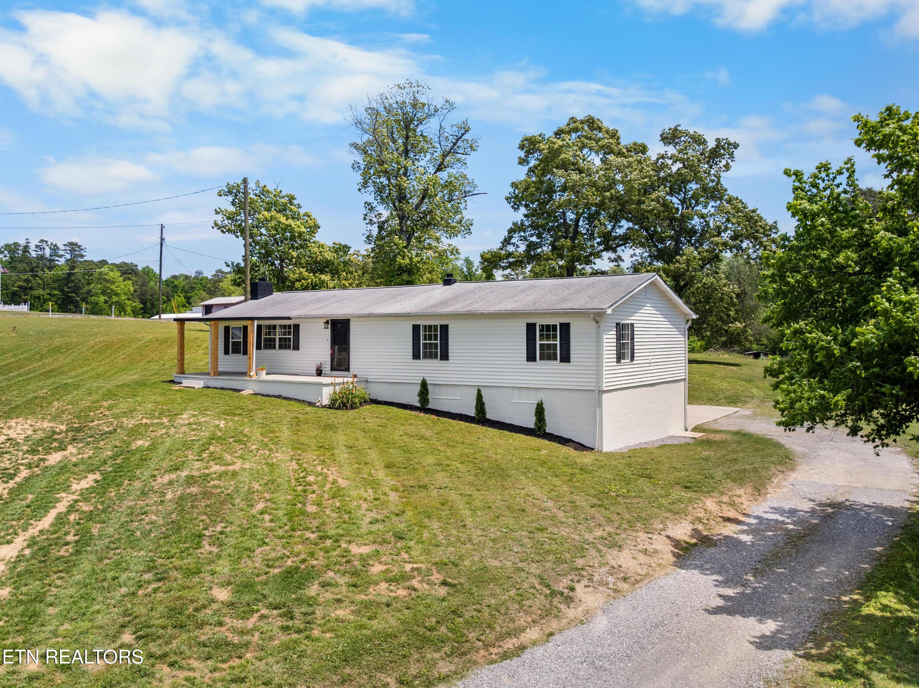 636 W Marine Rd
