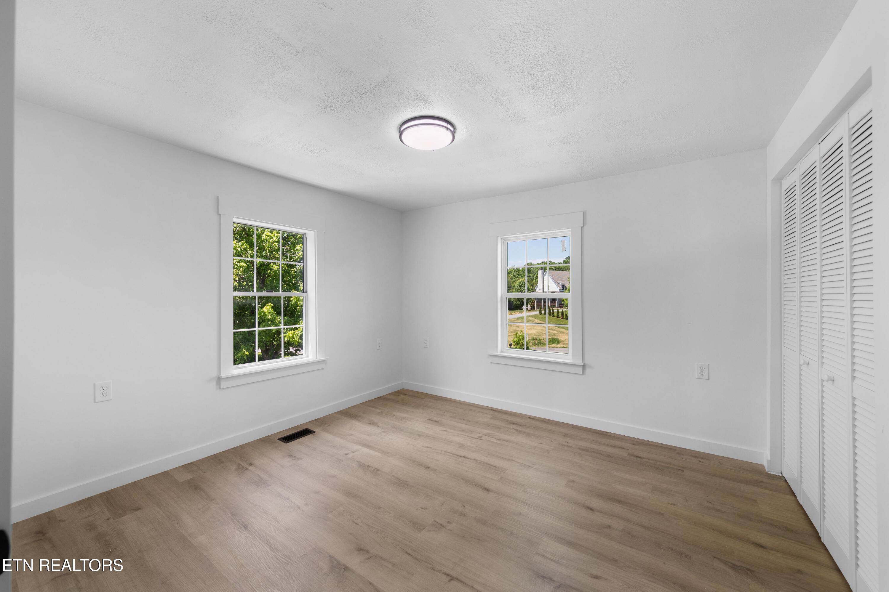 636 W Marine Rd