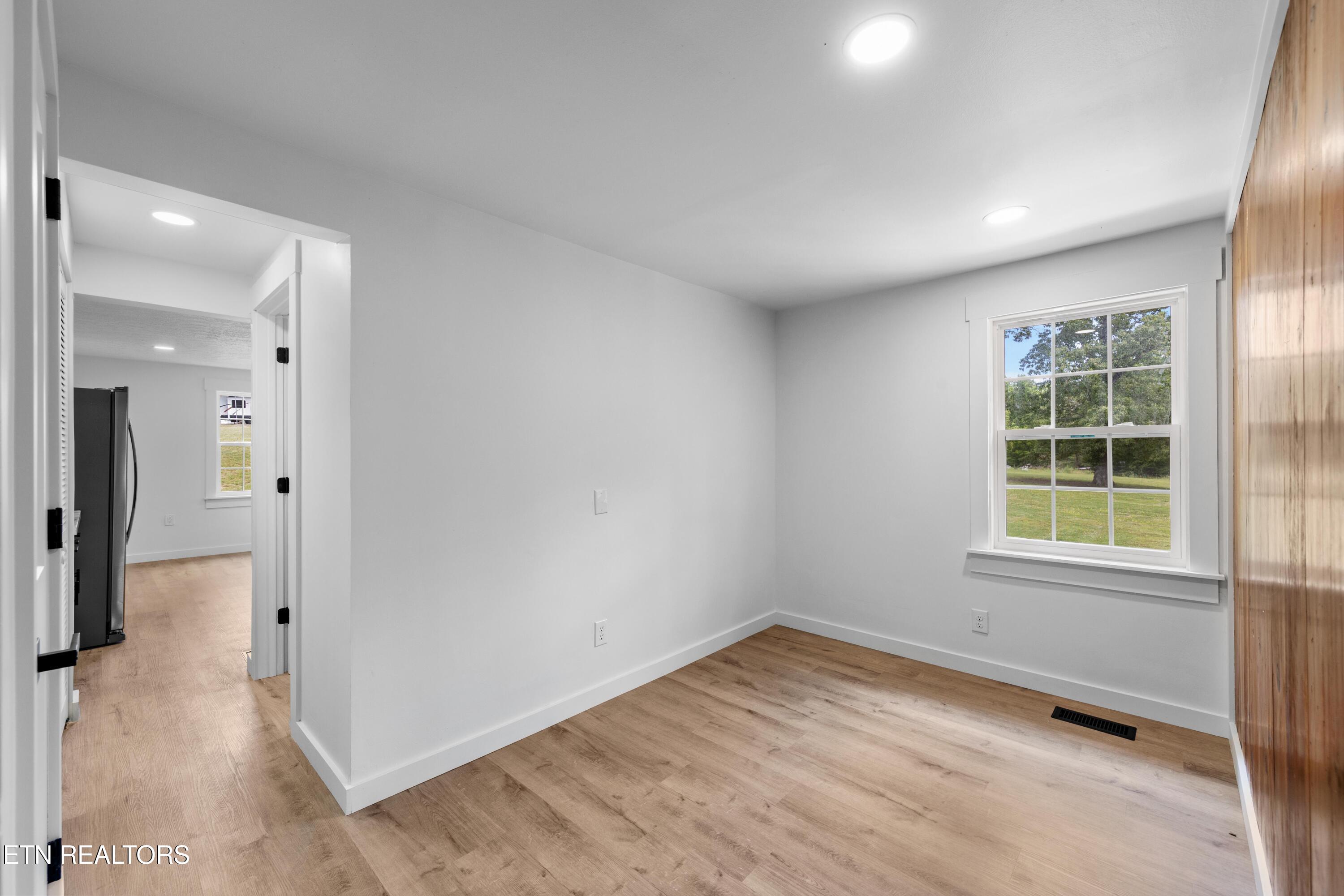 636 W Marine Rd