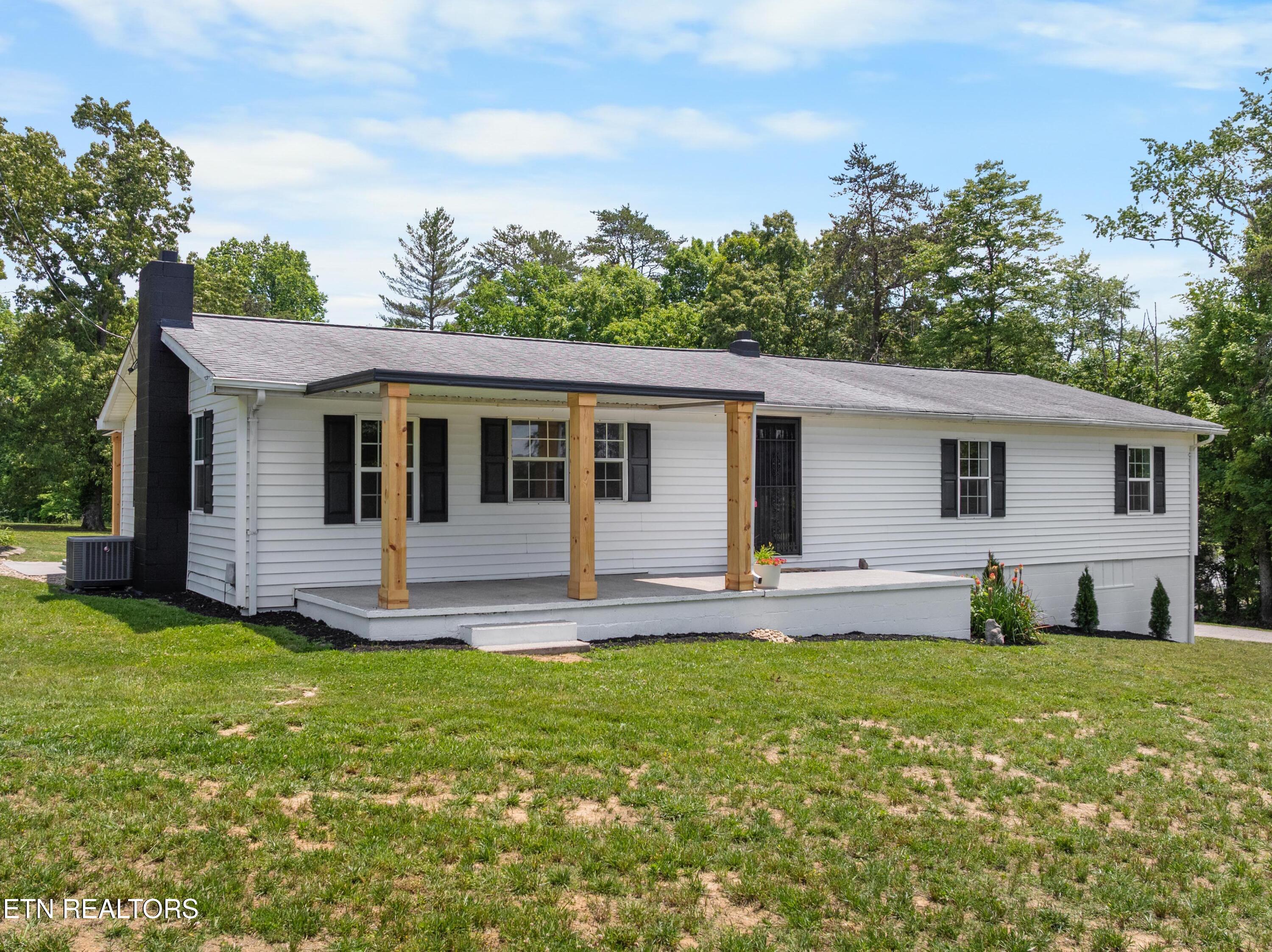 636 W Marine Rd
