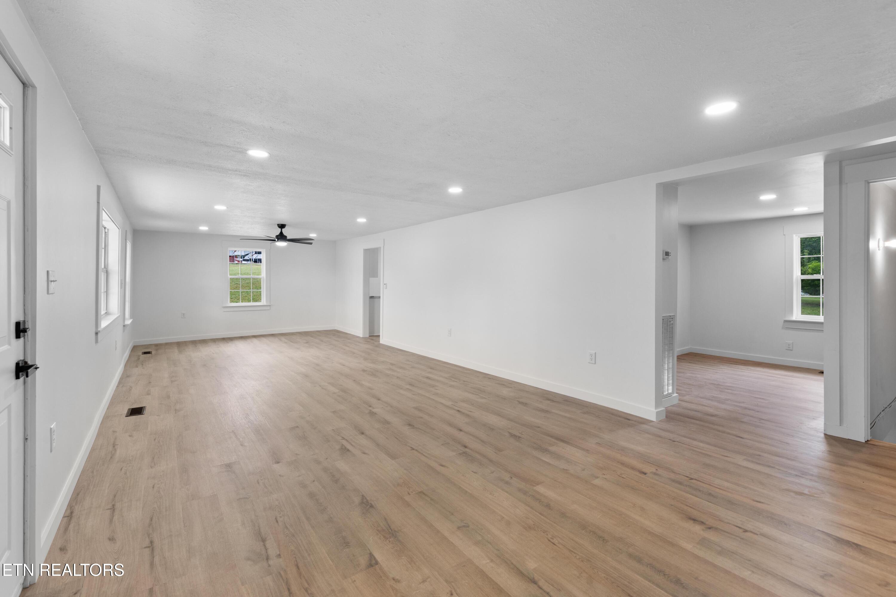 636 W Marine Rd