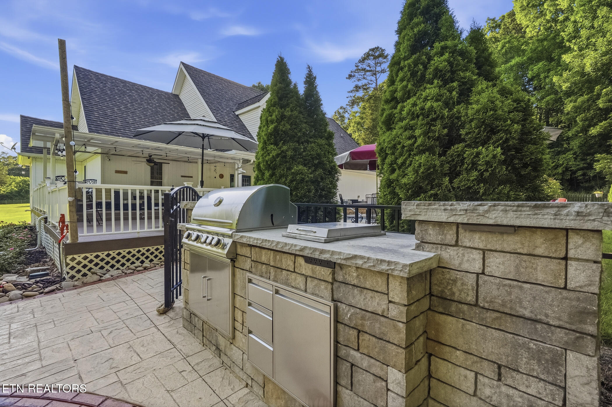 824 Midway Rd