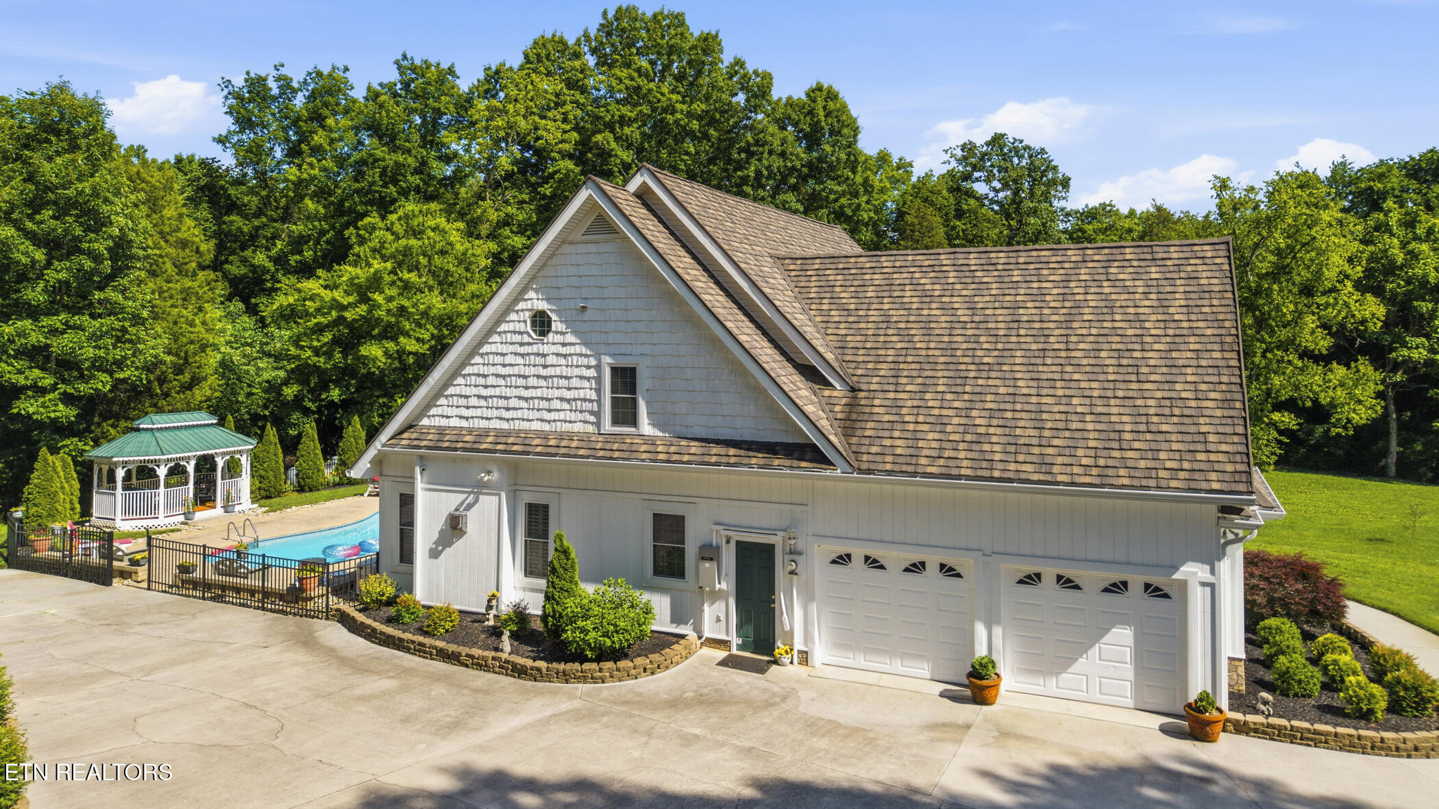 824 Midway Rd