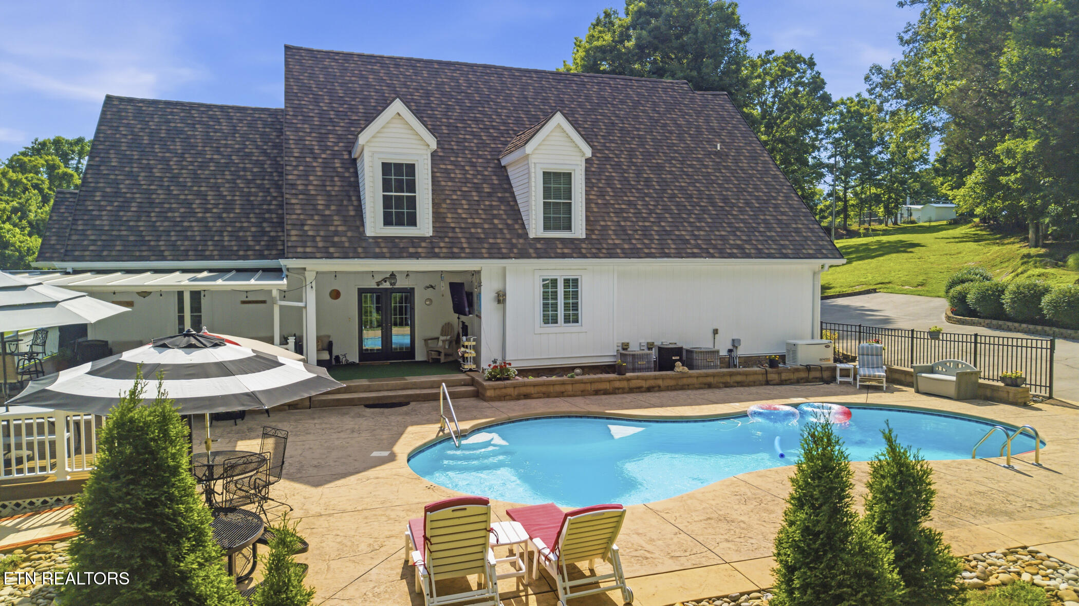 824 Midway Rd