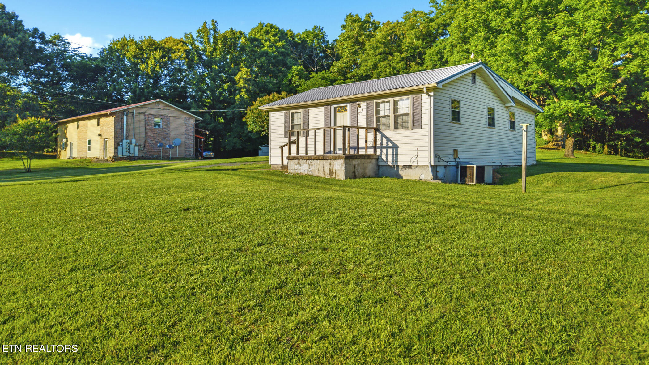 814 Midway Rd