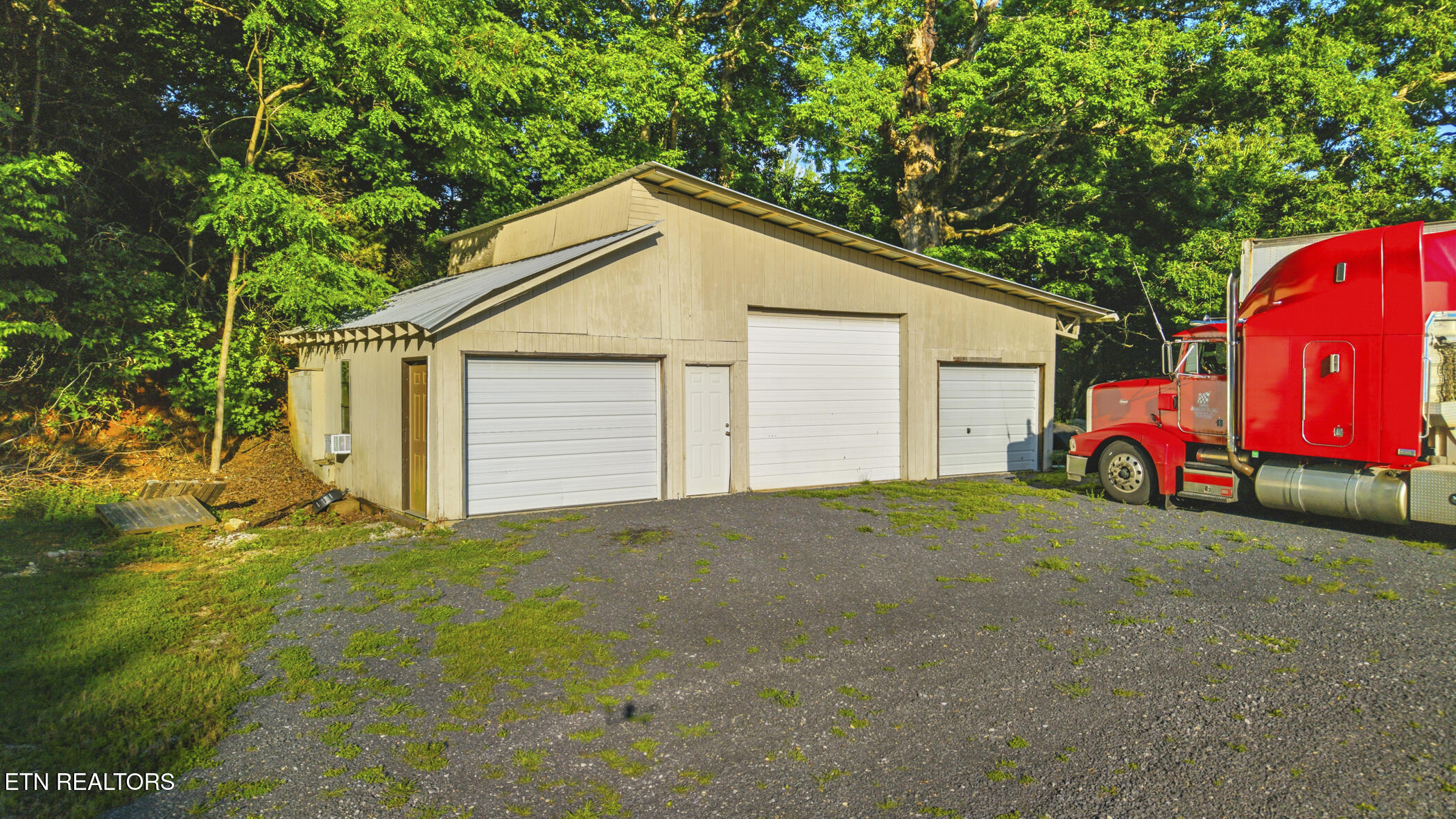 814 Midway Rd