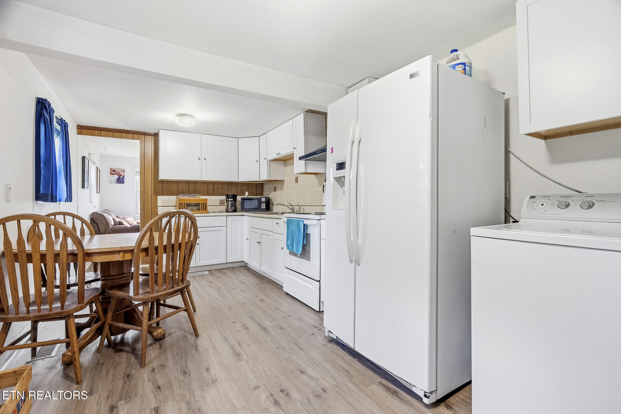 814 Midway Rd