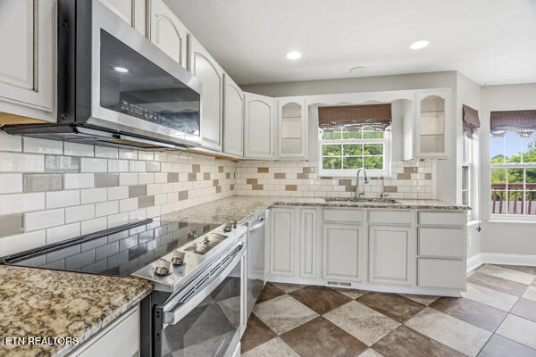 4610 Lufkin Lane