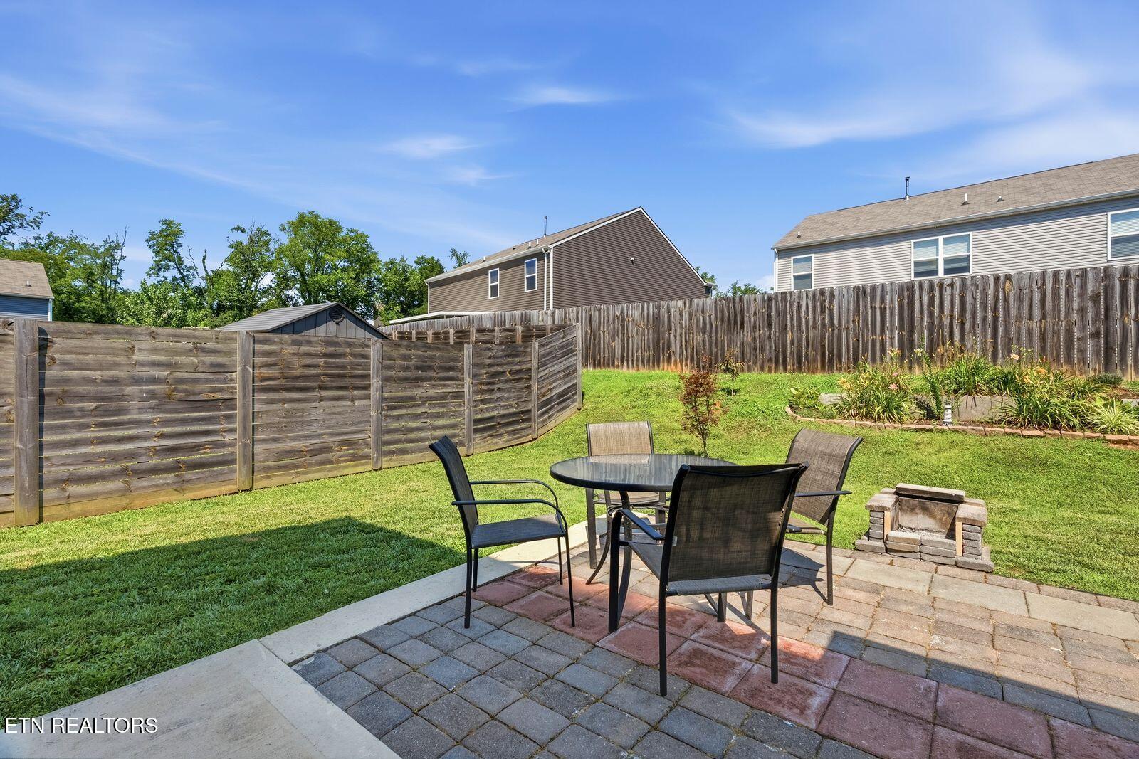 1625 River Poppy Rd