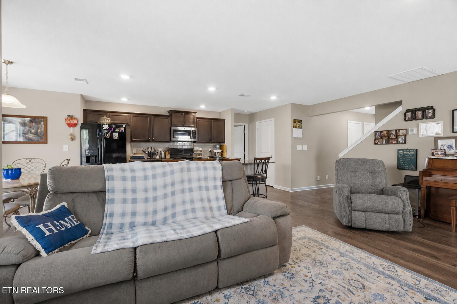 1625 River Poppy Rd