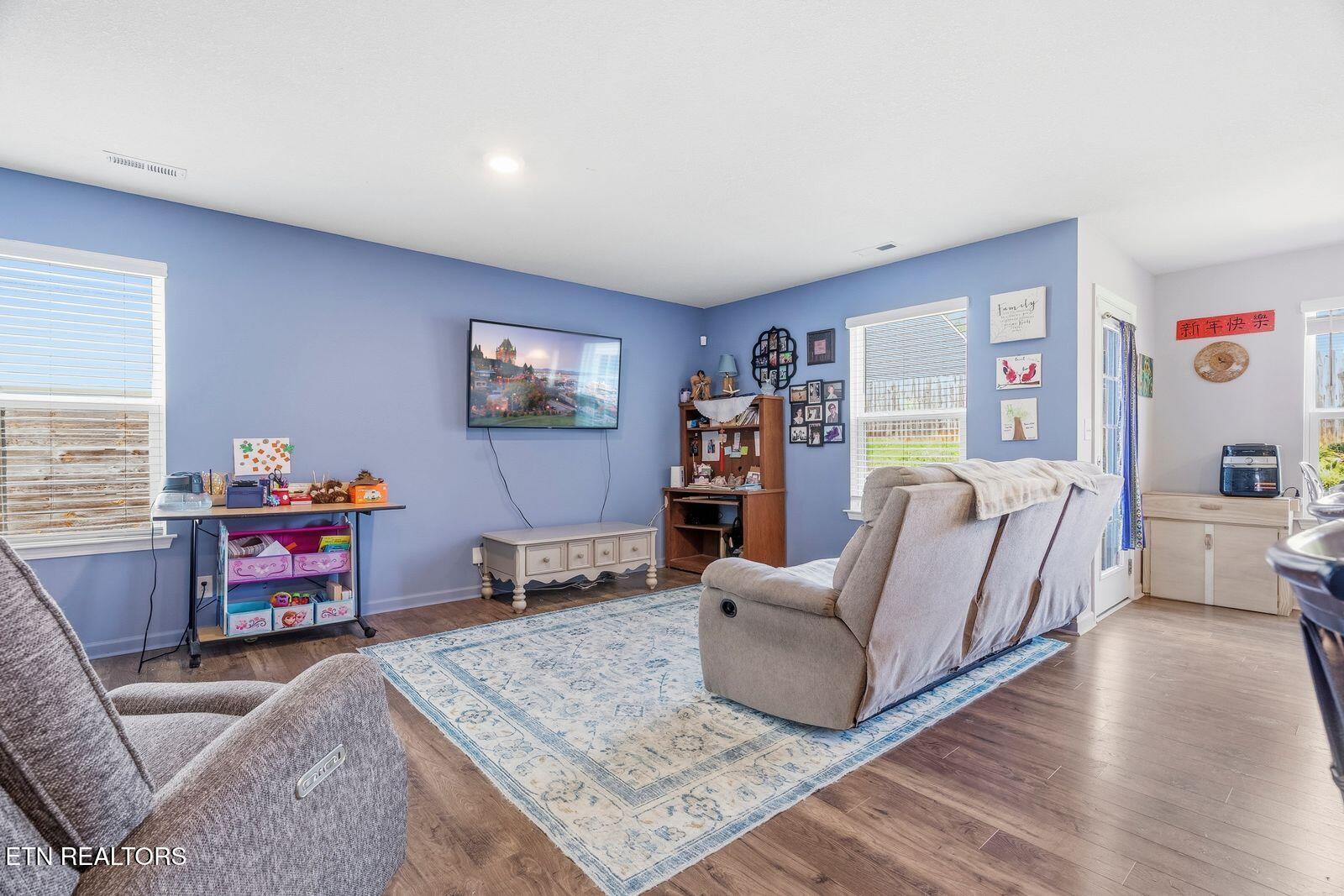 1625 River Poppy Rd