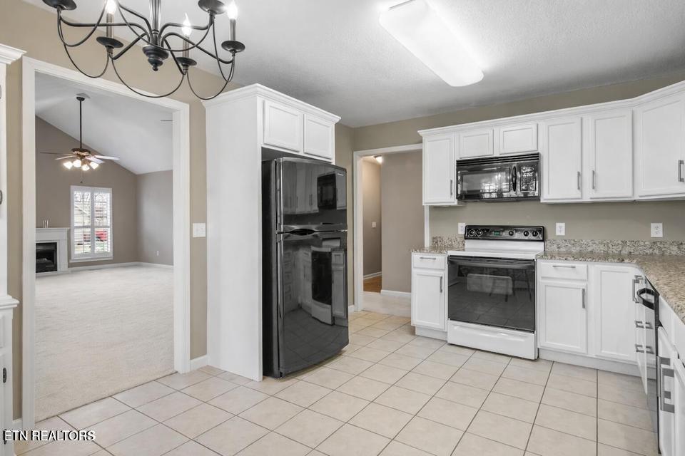 921 Mercer Drive