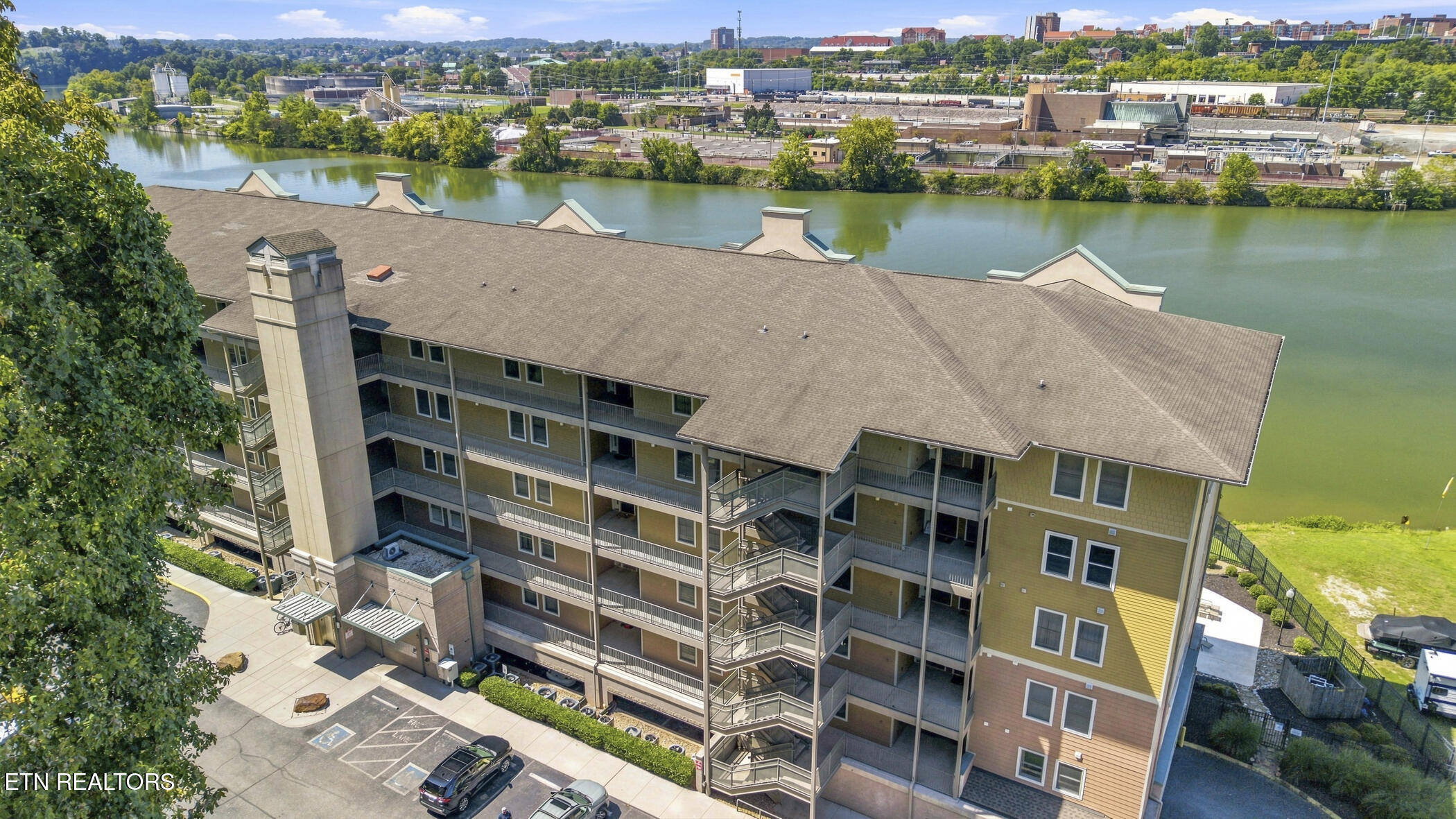 3001 River Towne Way 306