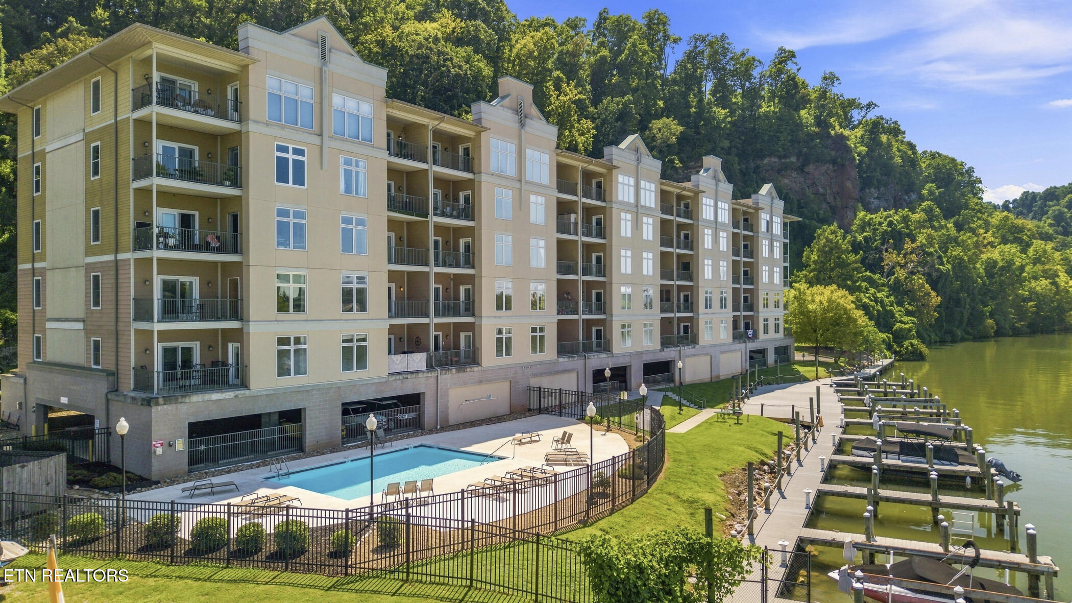 3001 River Towne Way 306