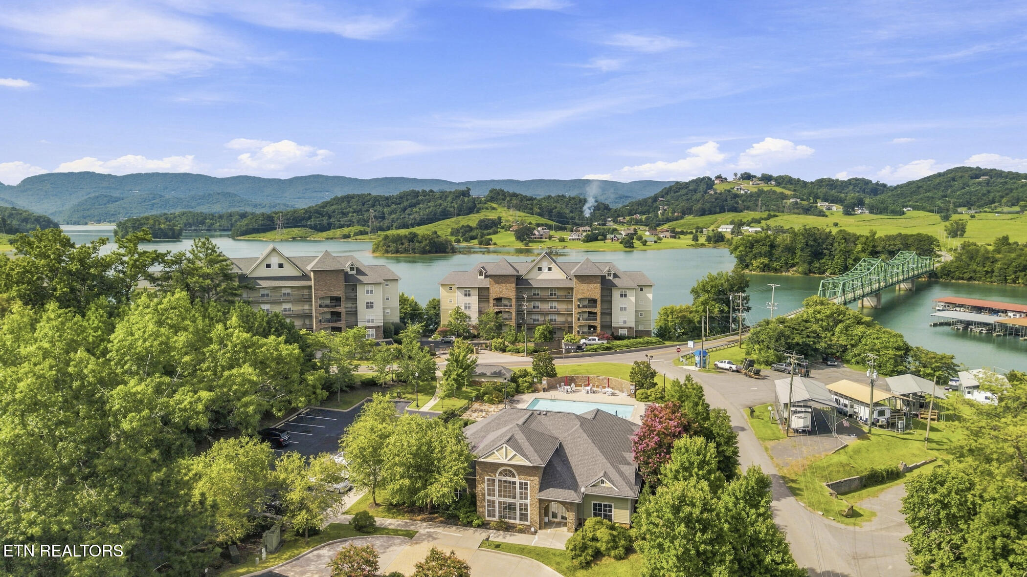 112 Sandpiper Lane
