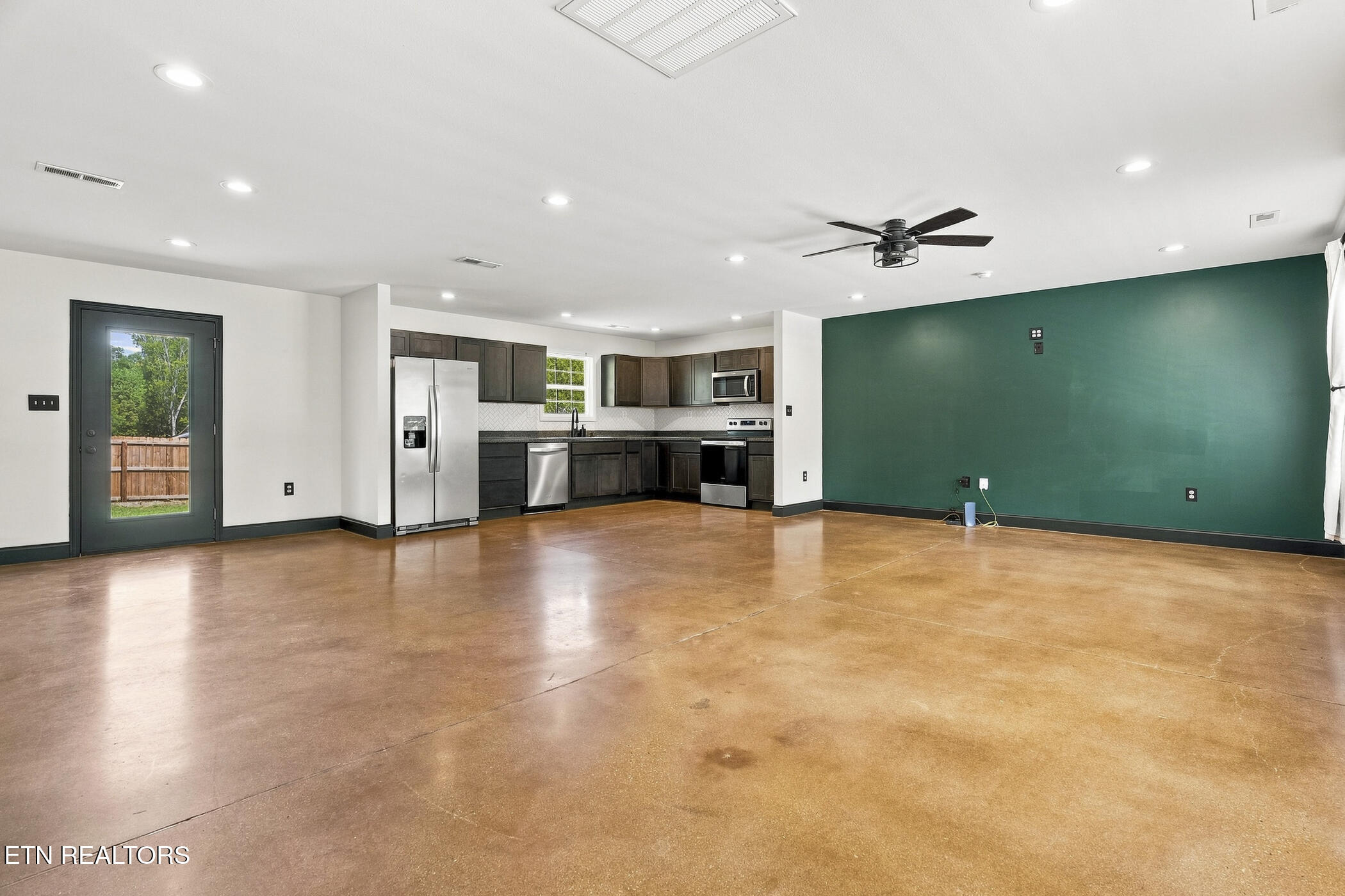 2170 Stone Rd