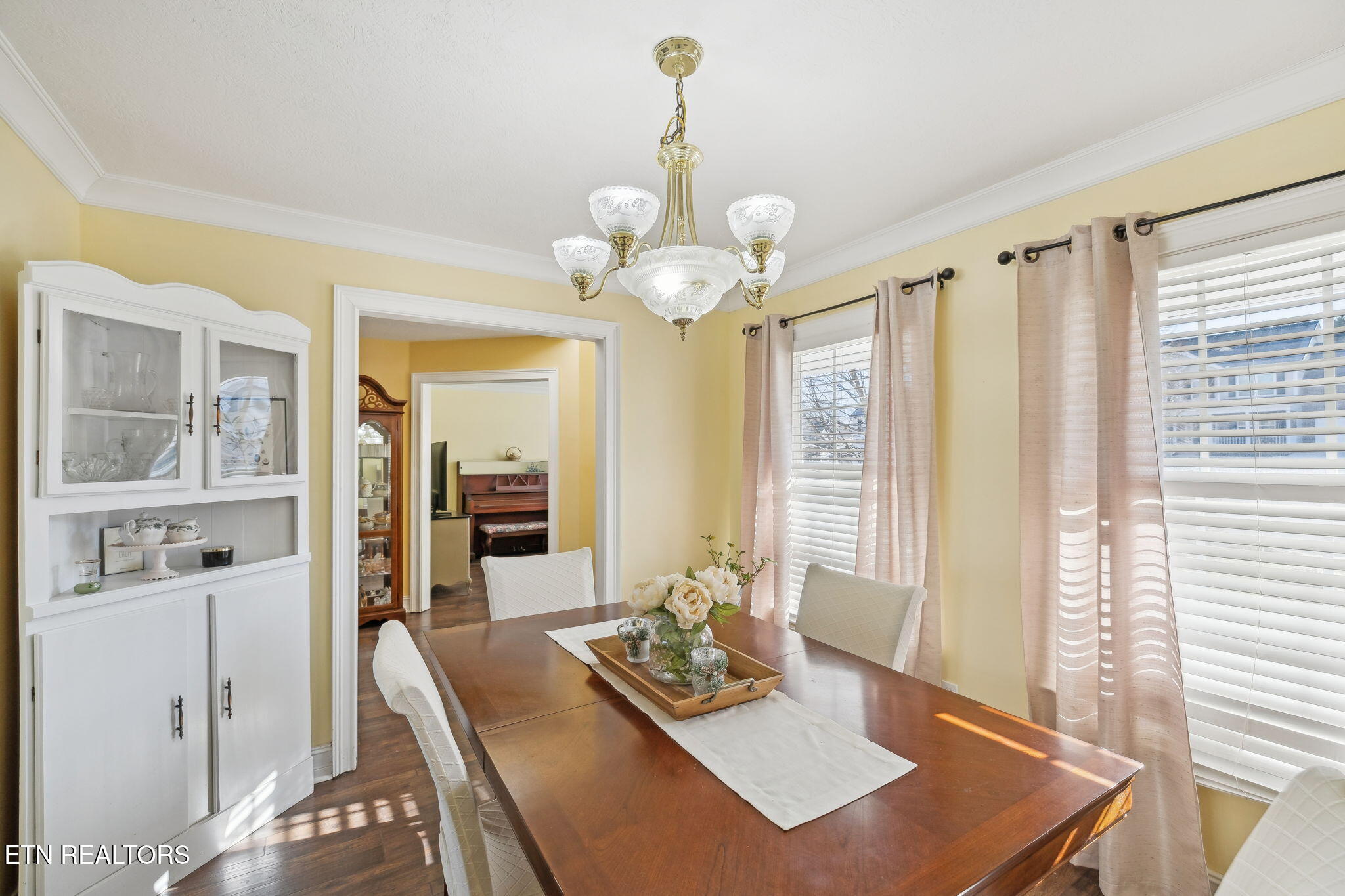 5705 Cascadia Lane