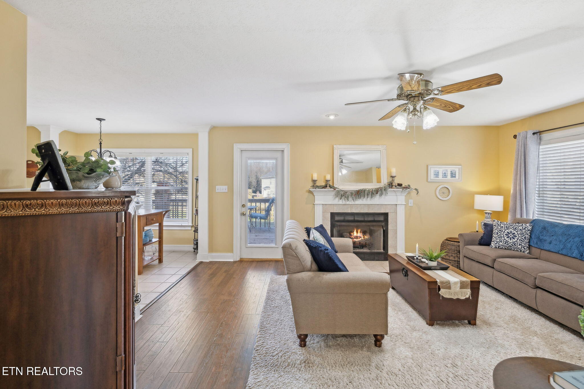 5705 Cascadia Lane