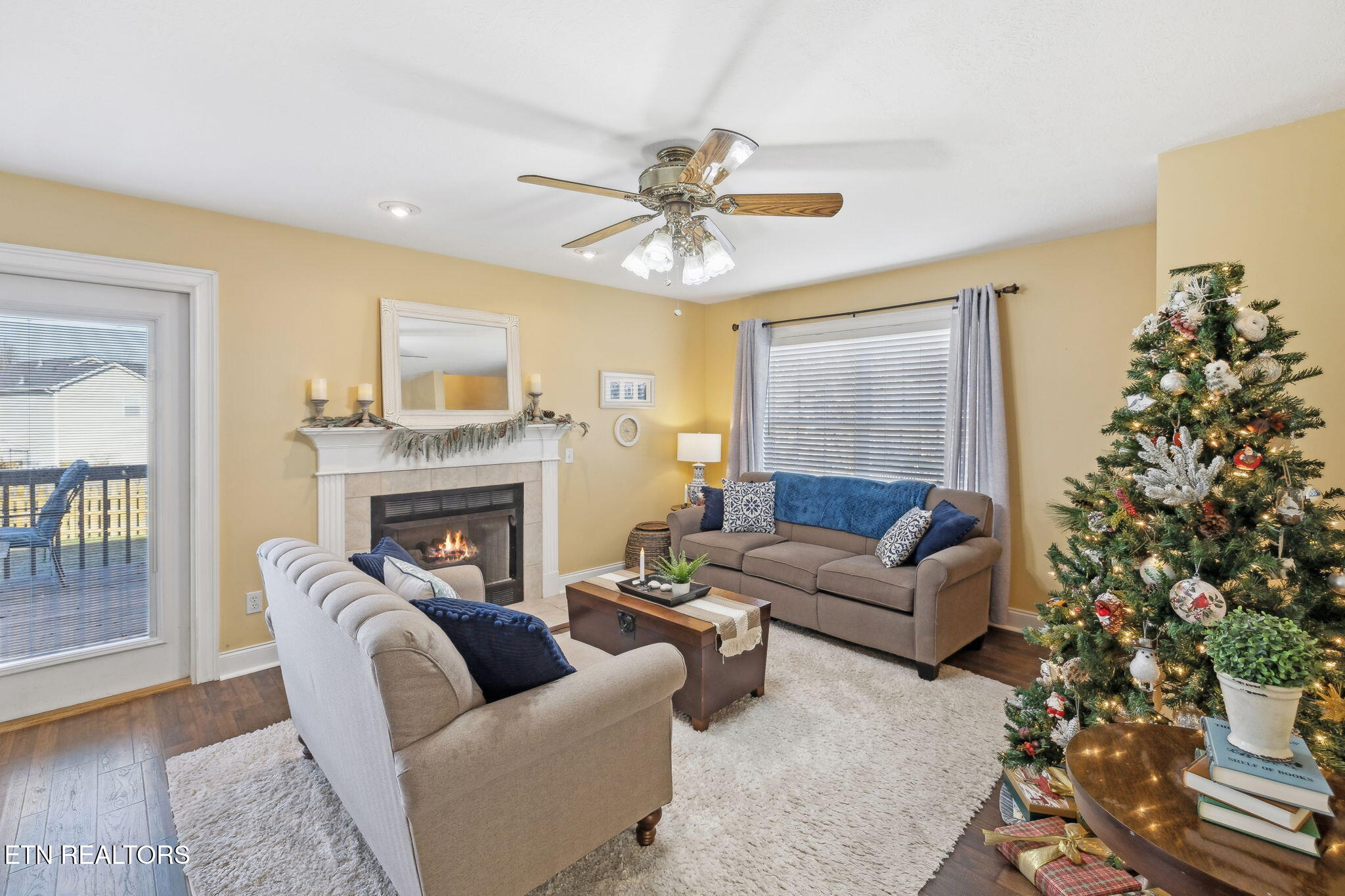 5705 Cascadia Lane