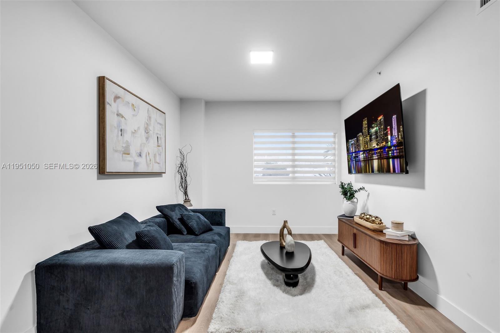 3728 NW 19th Ave # 204