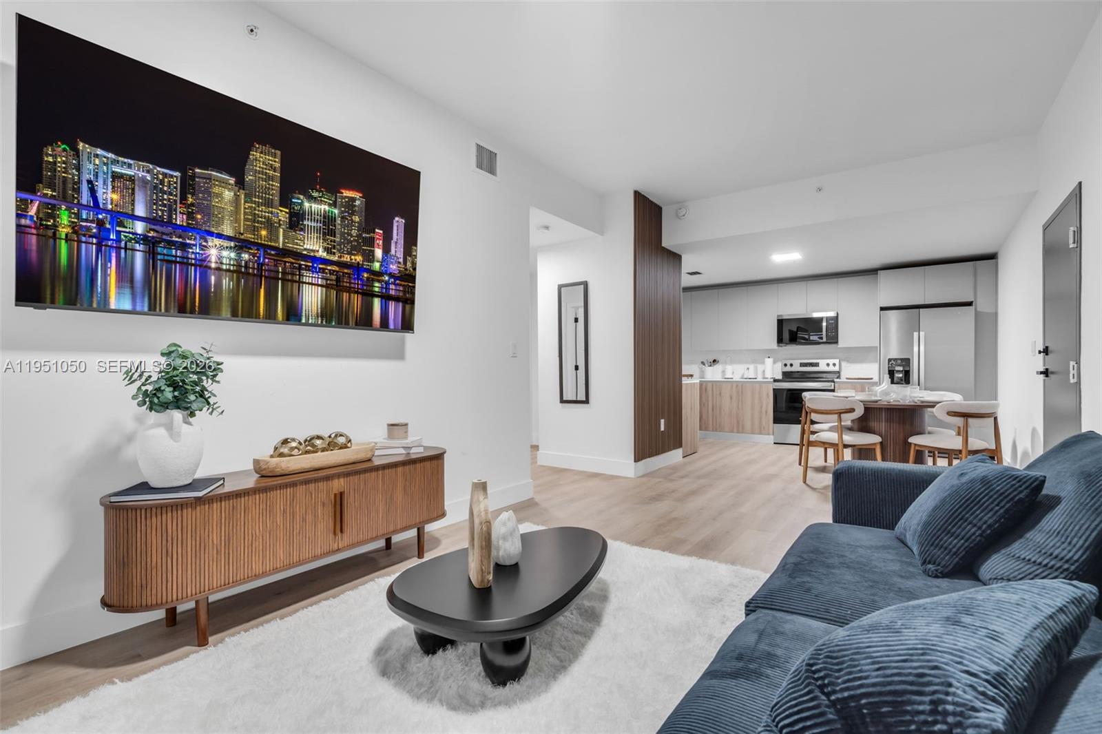 3728 NW 19th Ave # 204