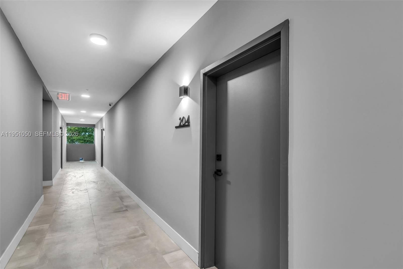 3728 NW 19th Ave # 204