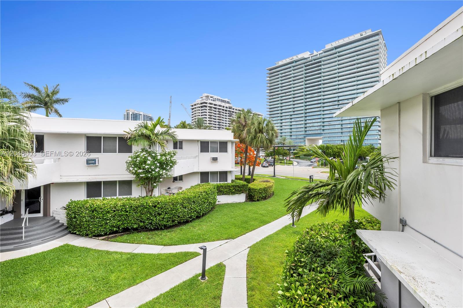 10190 Collins Ave # 203