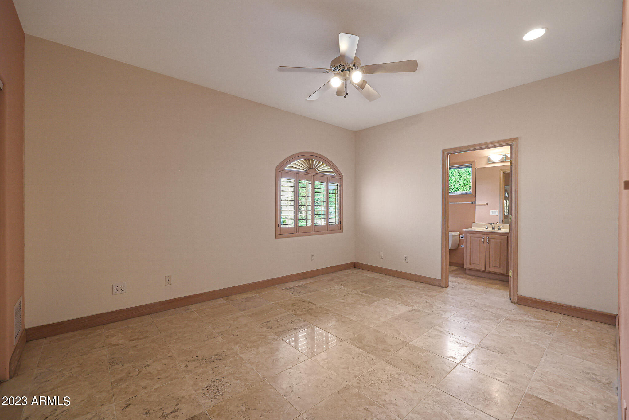 14123 W Greentree Drive S