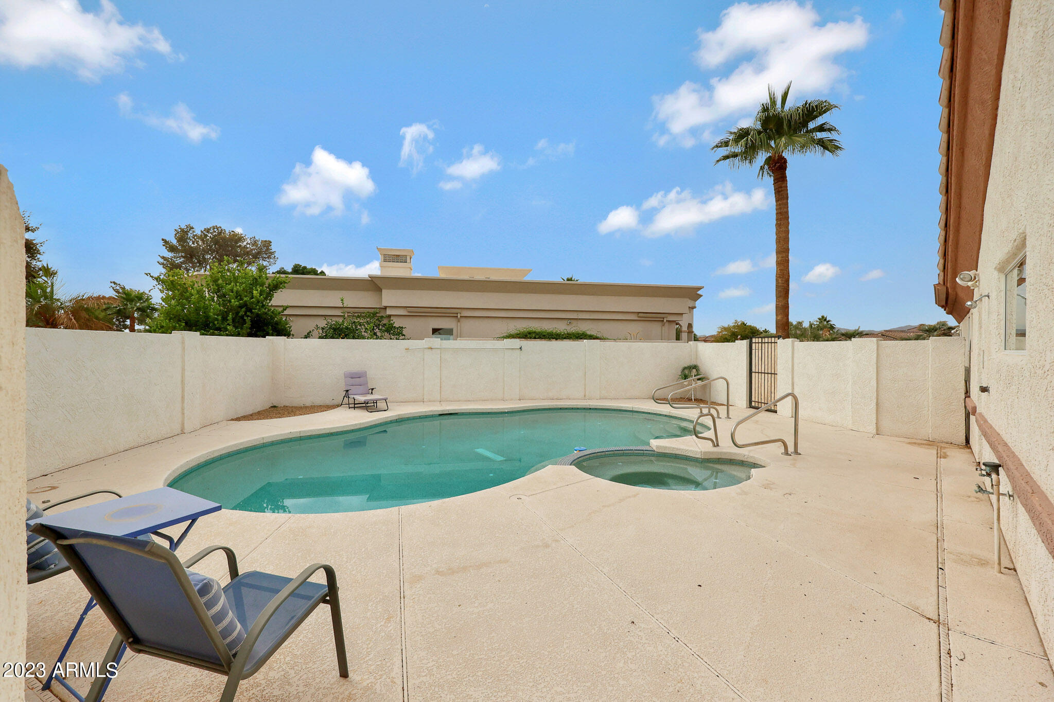 14123 W Greentree Drive S