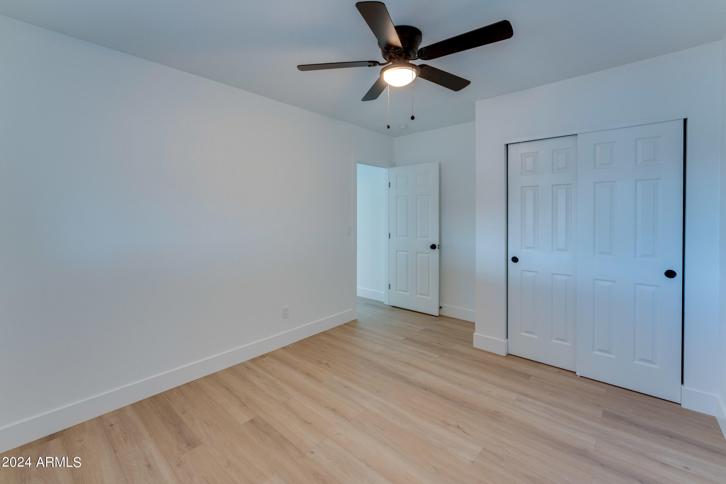 62 W OAKLAND Street