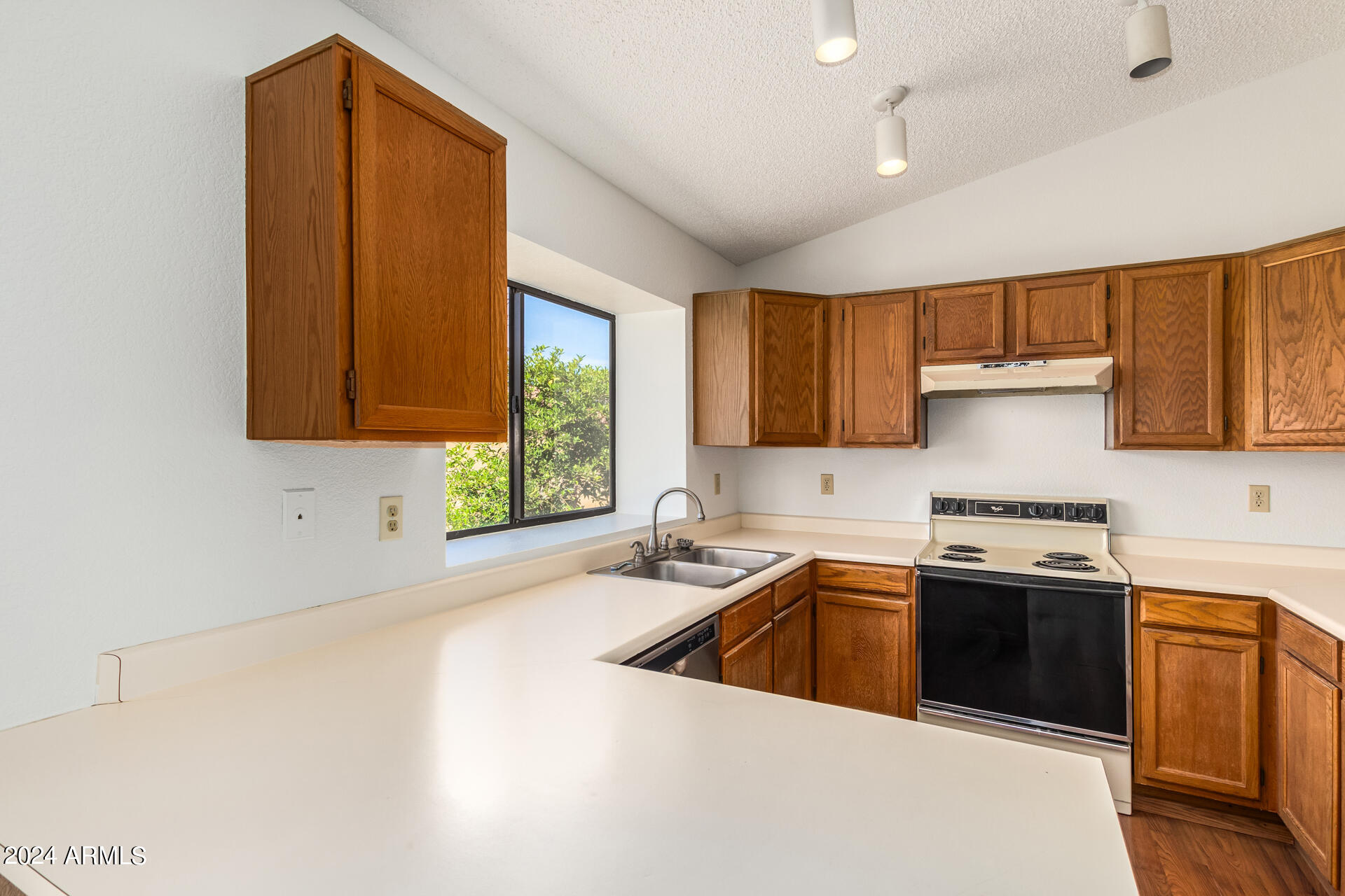 3620 E AGAVE Road