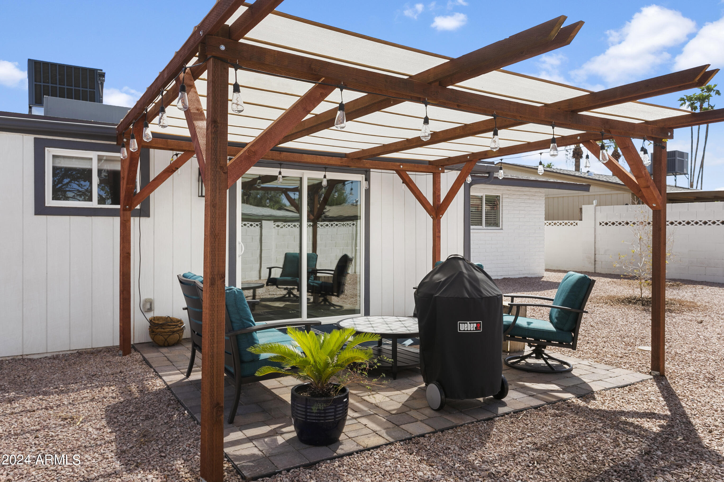 908 S LONGWOOD Loop