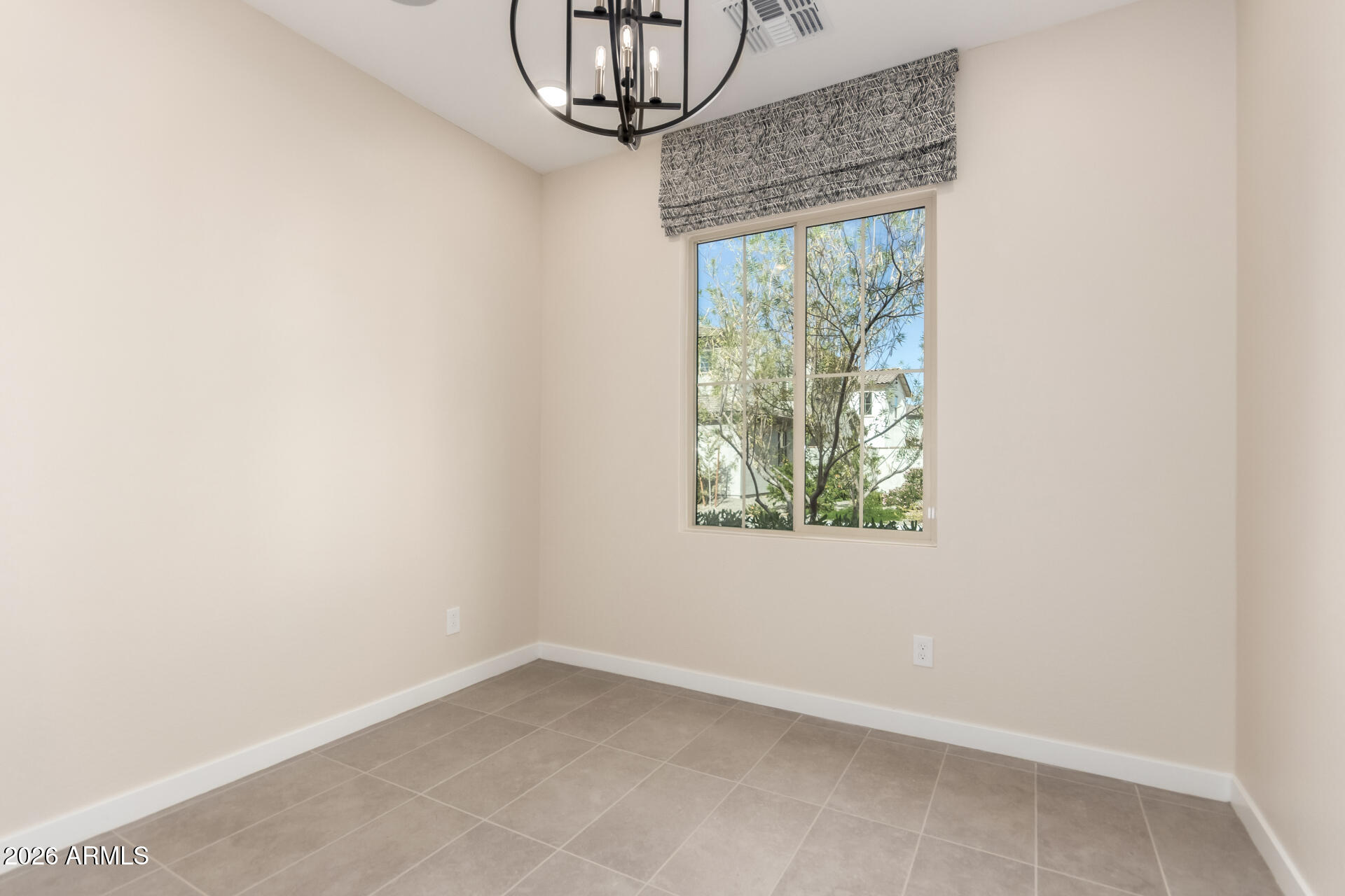 9243 E SECTOR Drive