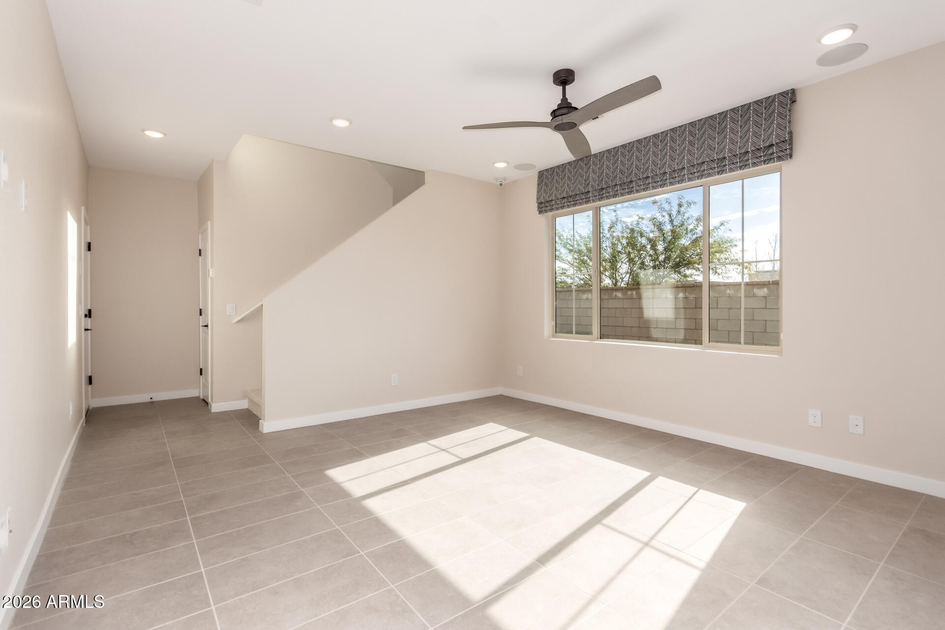 9243 E SECTOR Drive