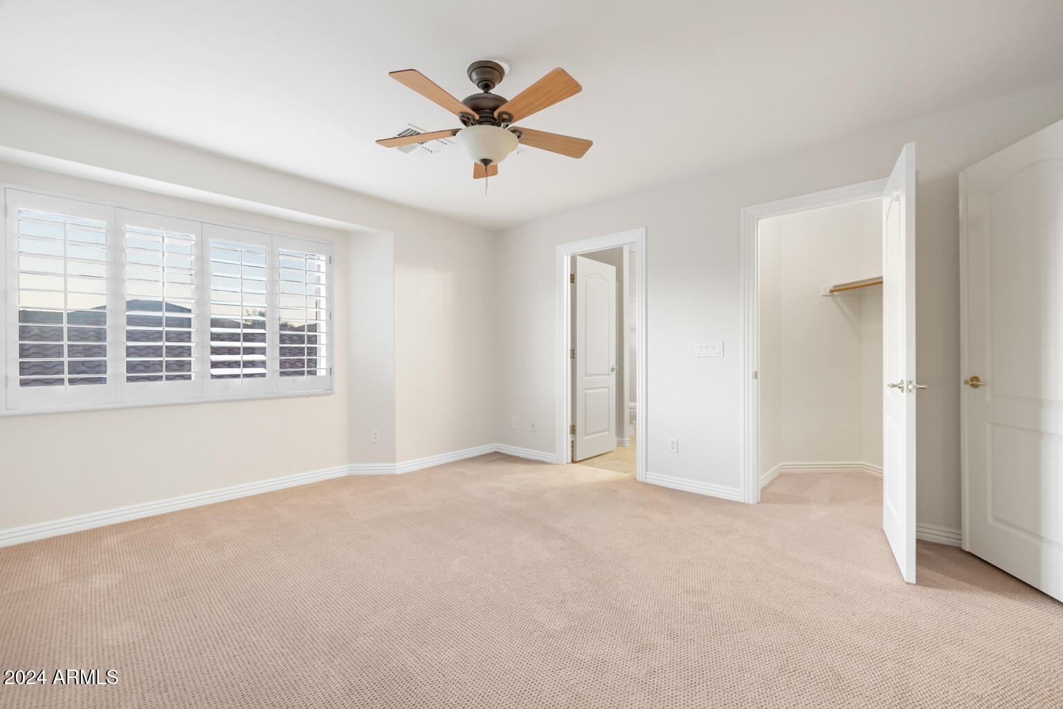 9514 W RUNNING DEER Trail