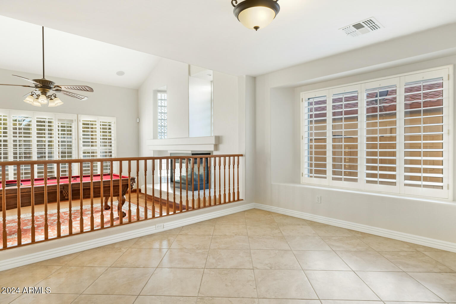 9514 W RUNNING DEER Trail