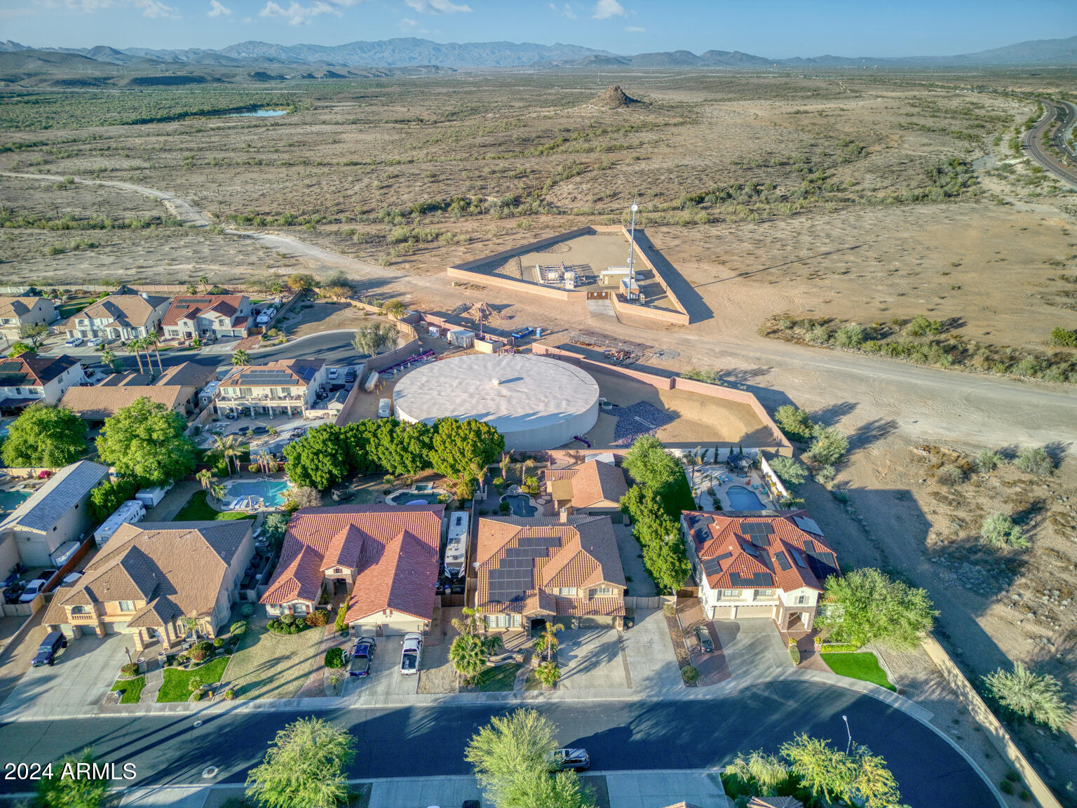 9514 W RUNNING DEER Trail