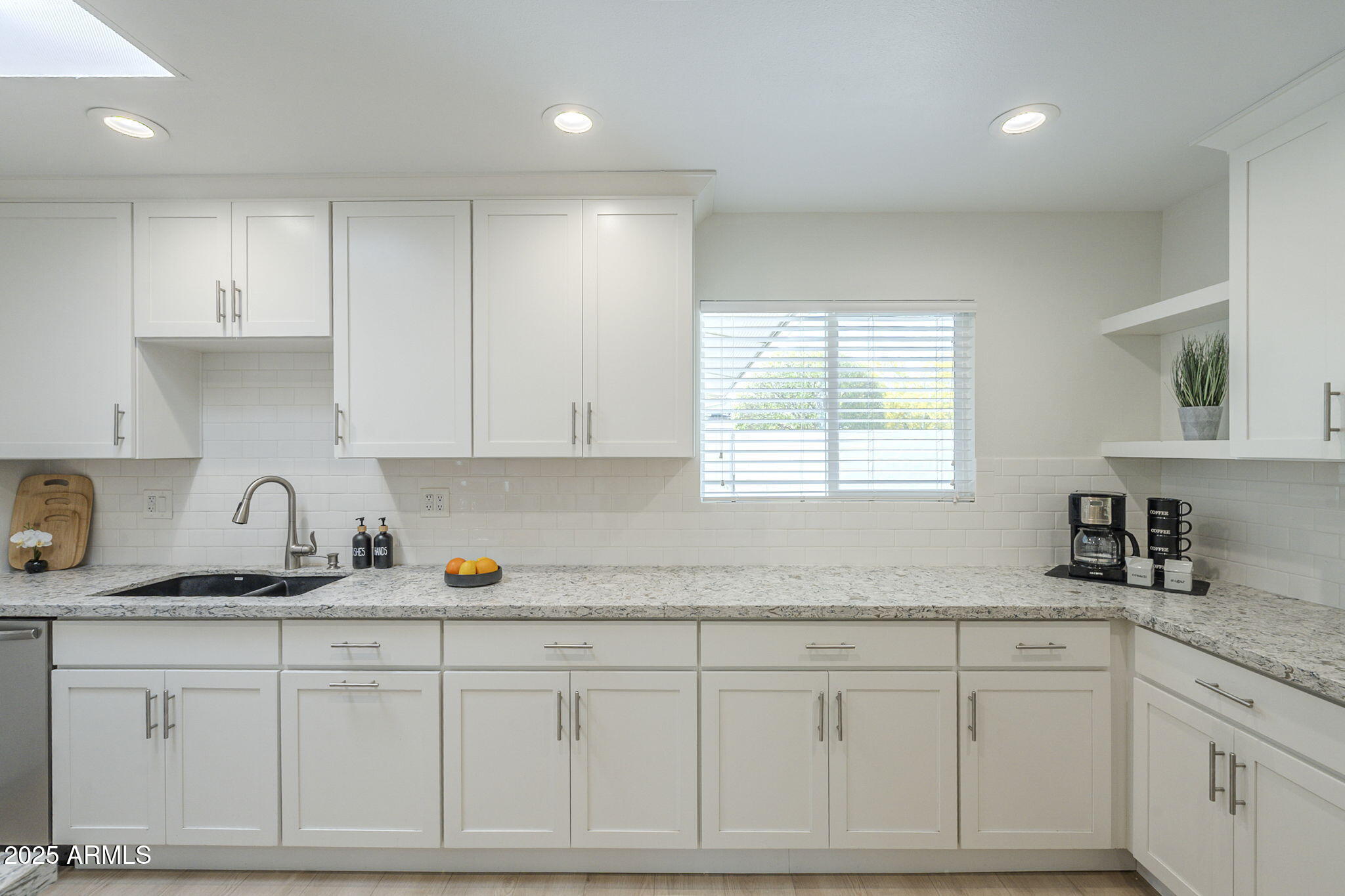 13326 W DESERT GLEN Drive
