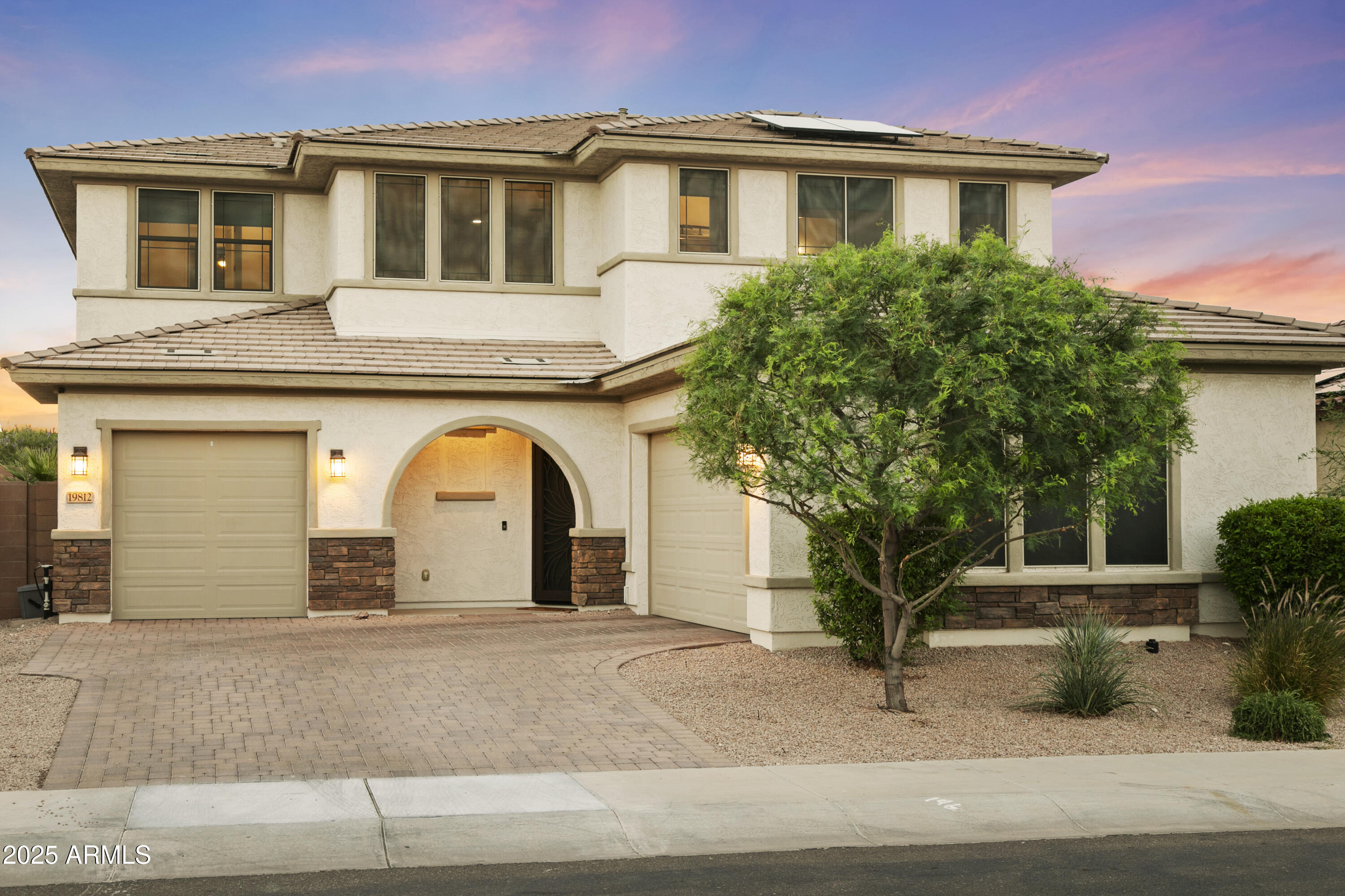 19812 W AVALON Drive