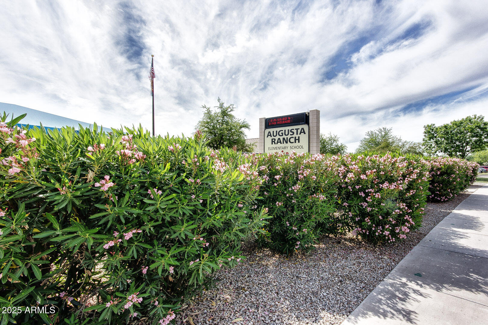 2642 S JOPLIN