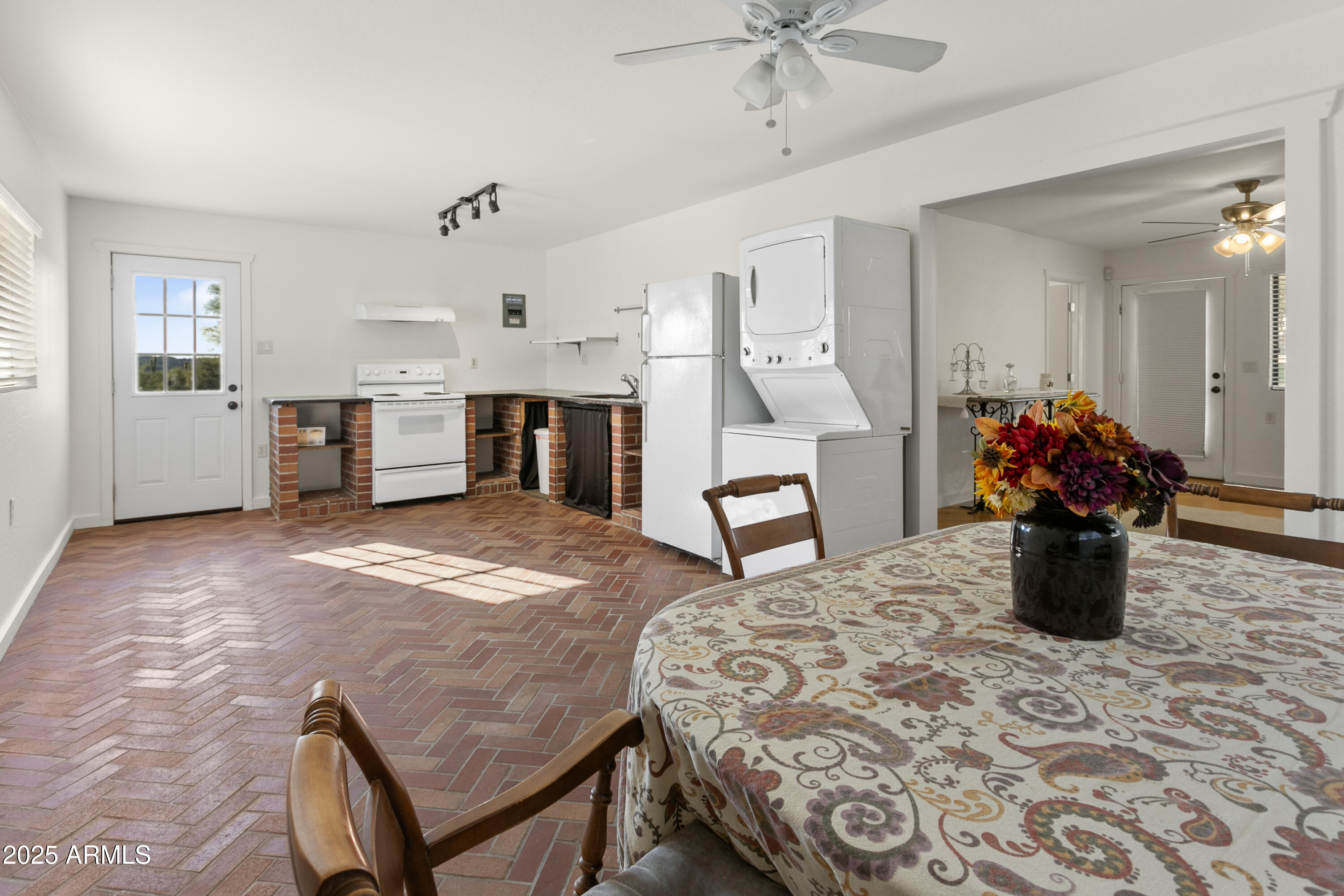 7823 E CELESTIAL Street