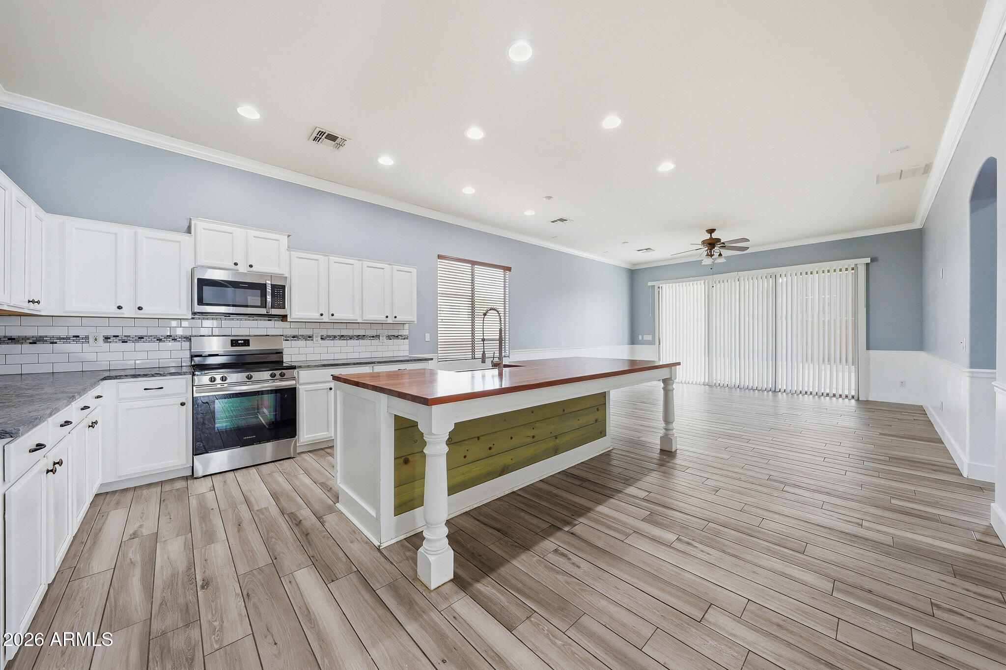 43423 W VENTURE Road