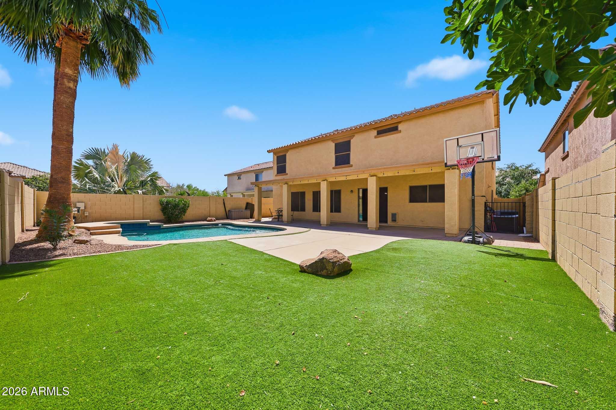 43214 W MAGNOLIA Road