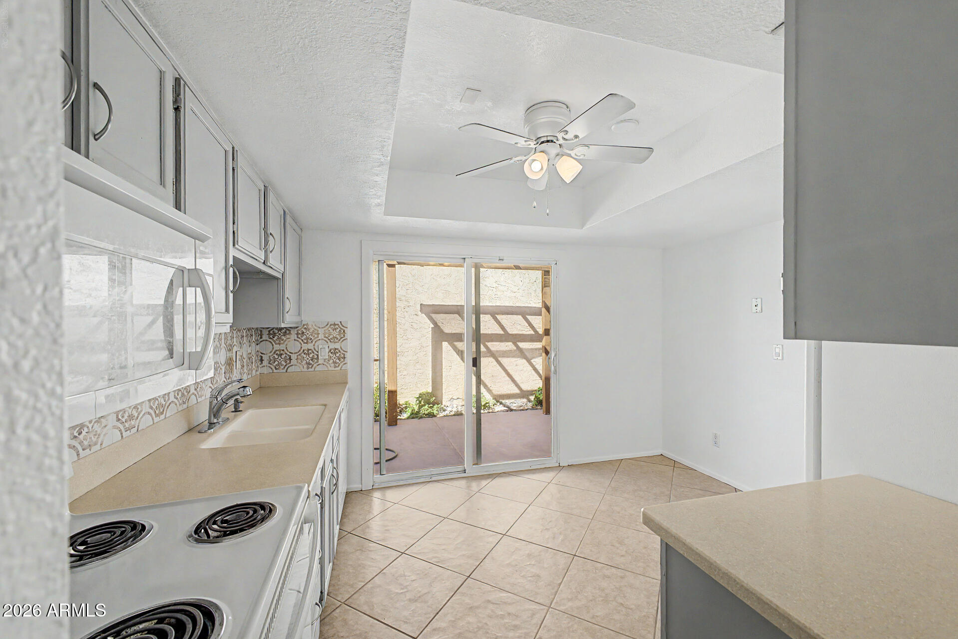 14815 N 25TH Drive 5