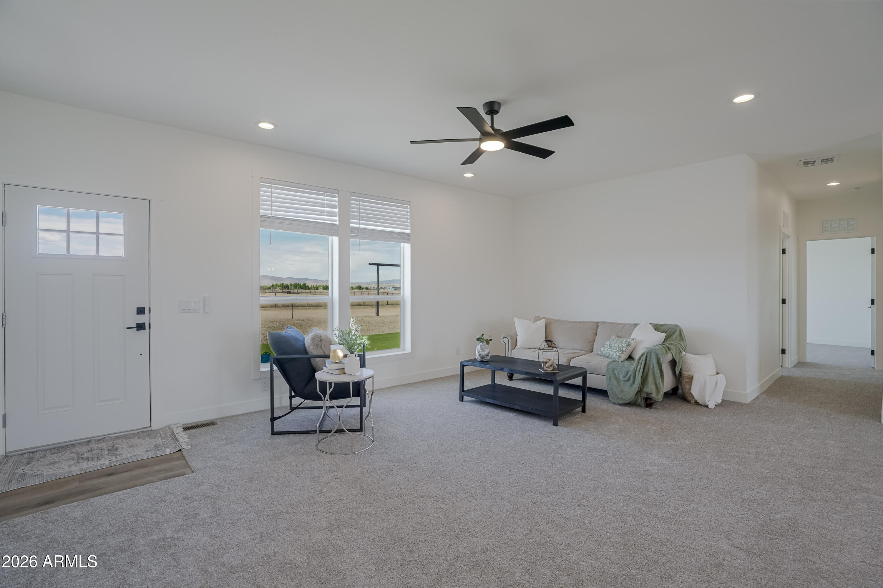 7618 E Dog Ranch Road