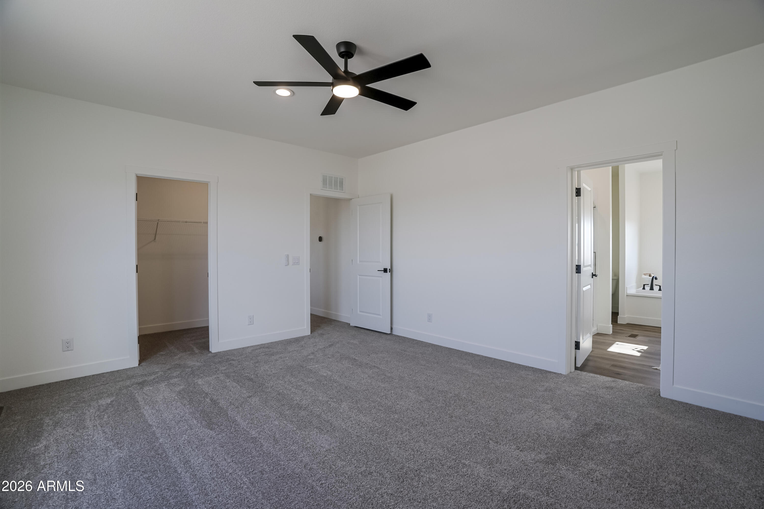 7618 E Dog Ranch Road