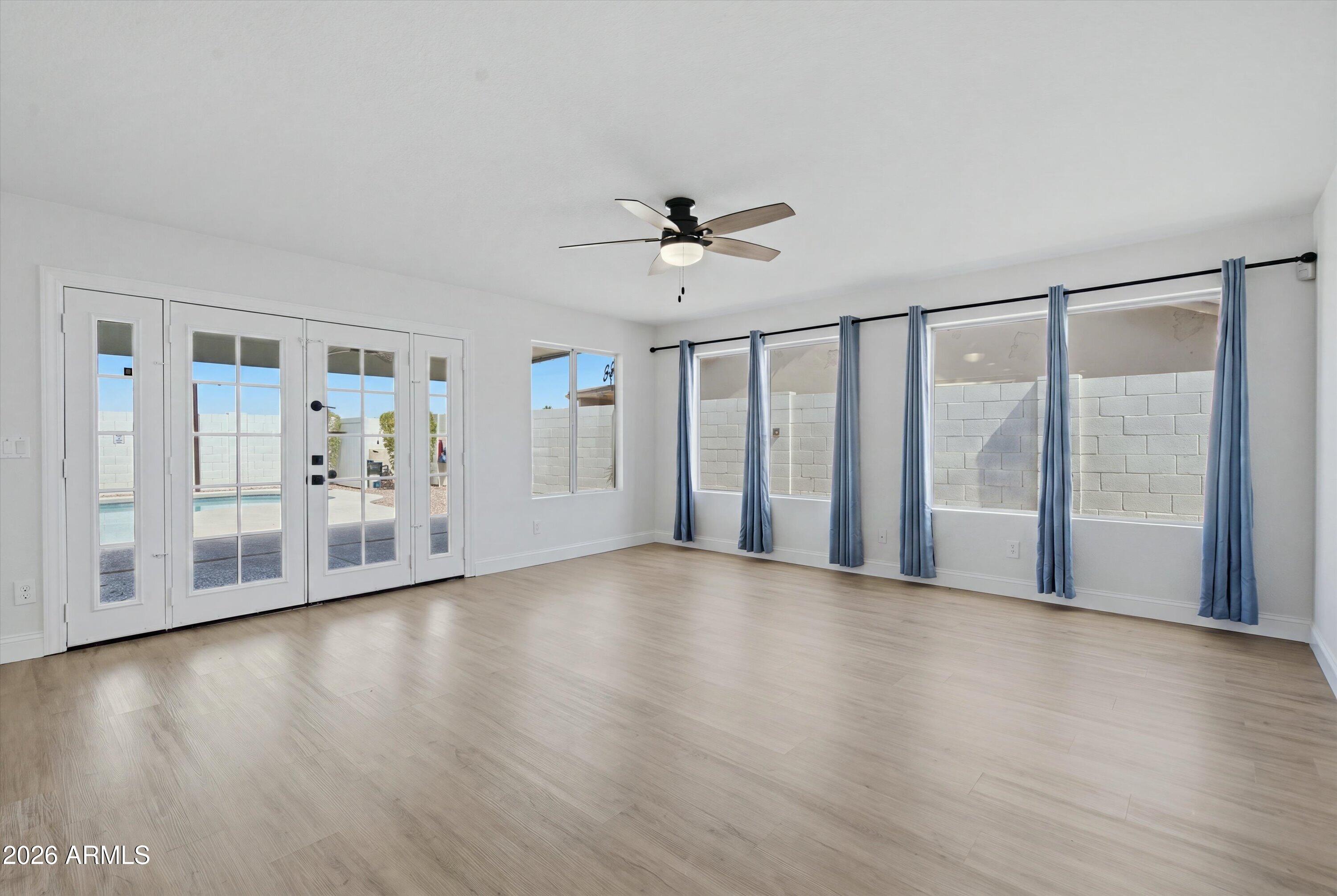 3522 N ARABELLA