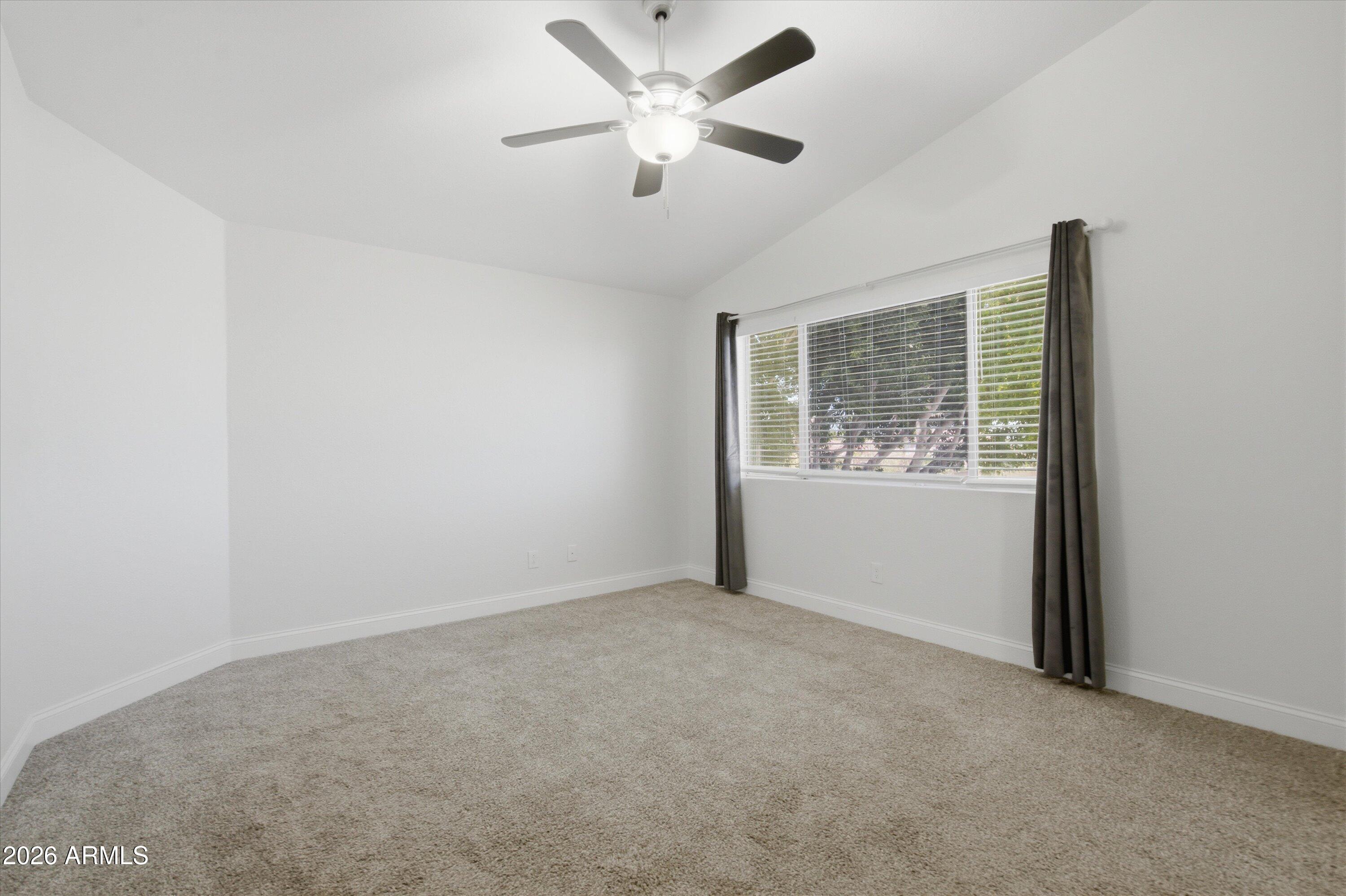 3522 N ARABELLA